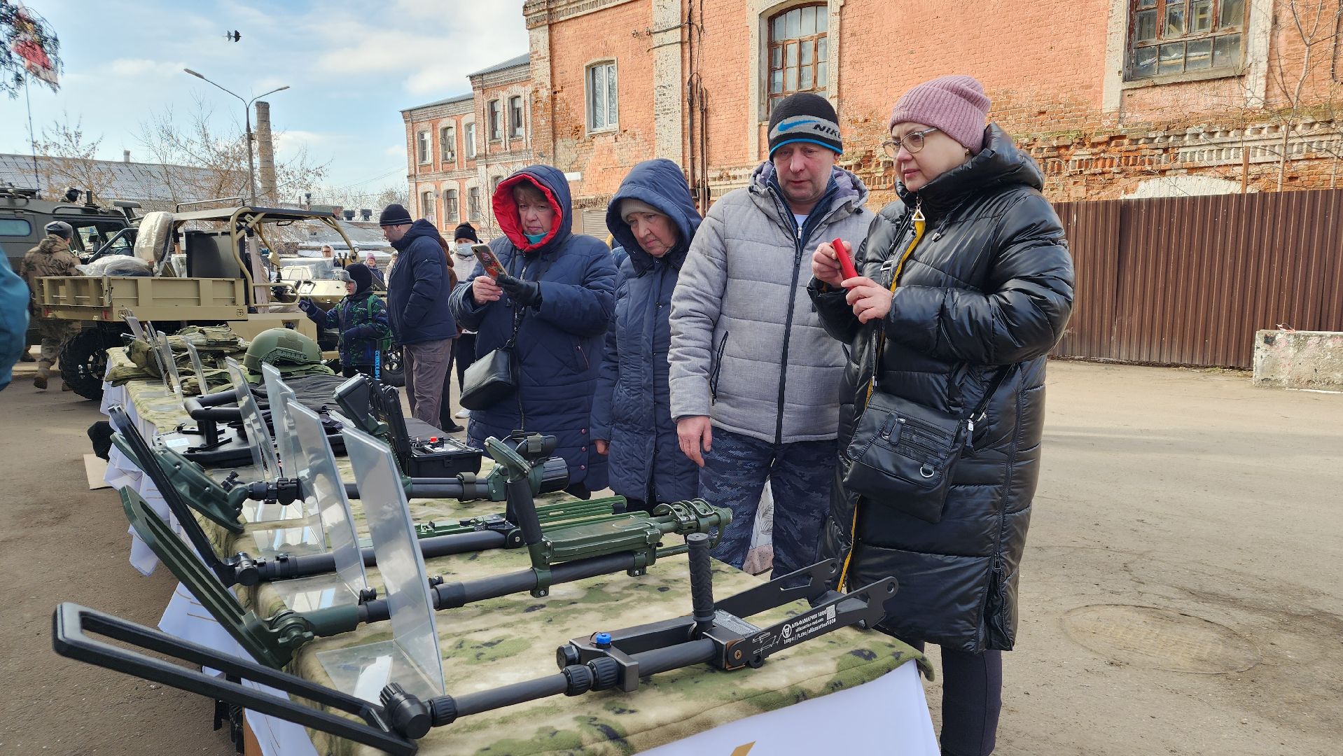 День защитника Отечества, Лосино-Петровский,