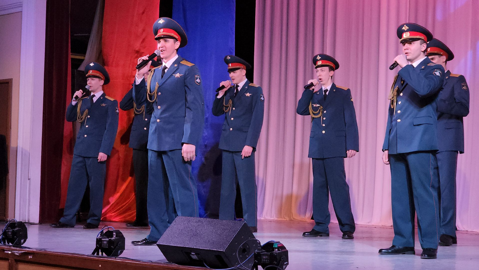 пушкино, дом культуры, день защитника отечества, концерт, участник сво,