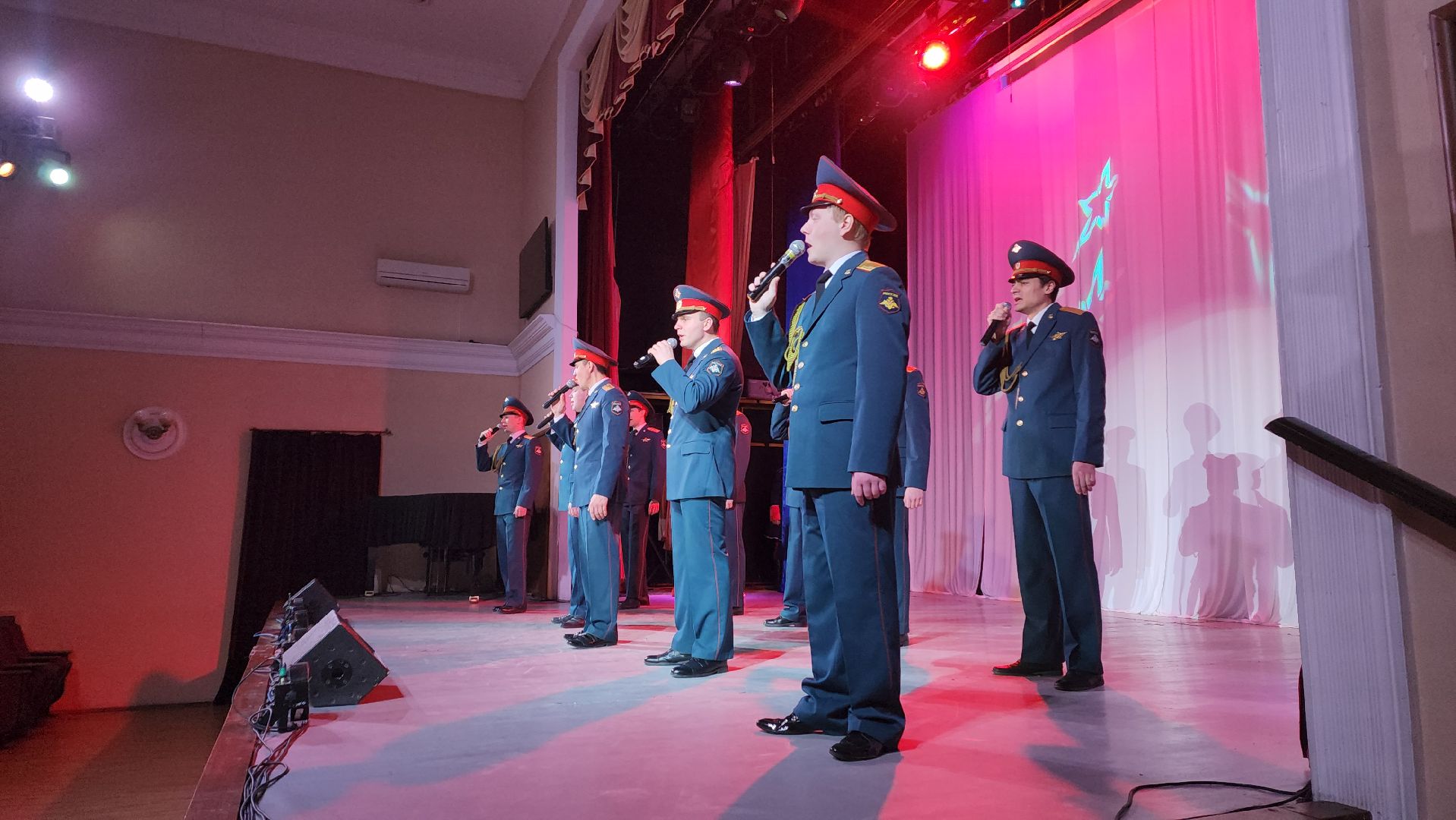 пушкино, дом культуры, день защитника отечества, концерт, участник сво,