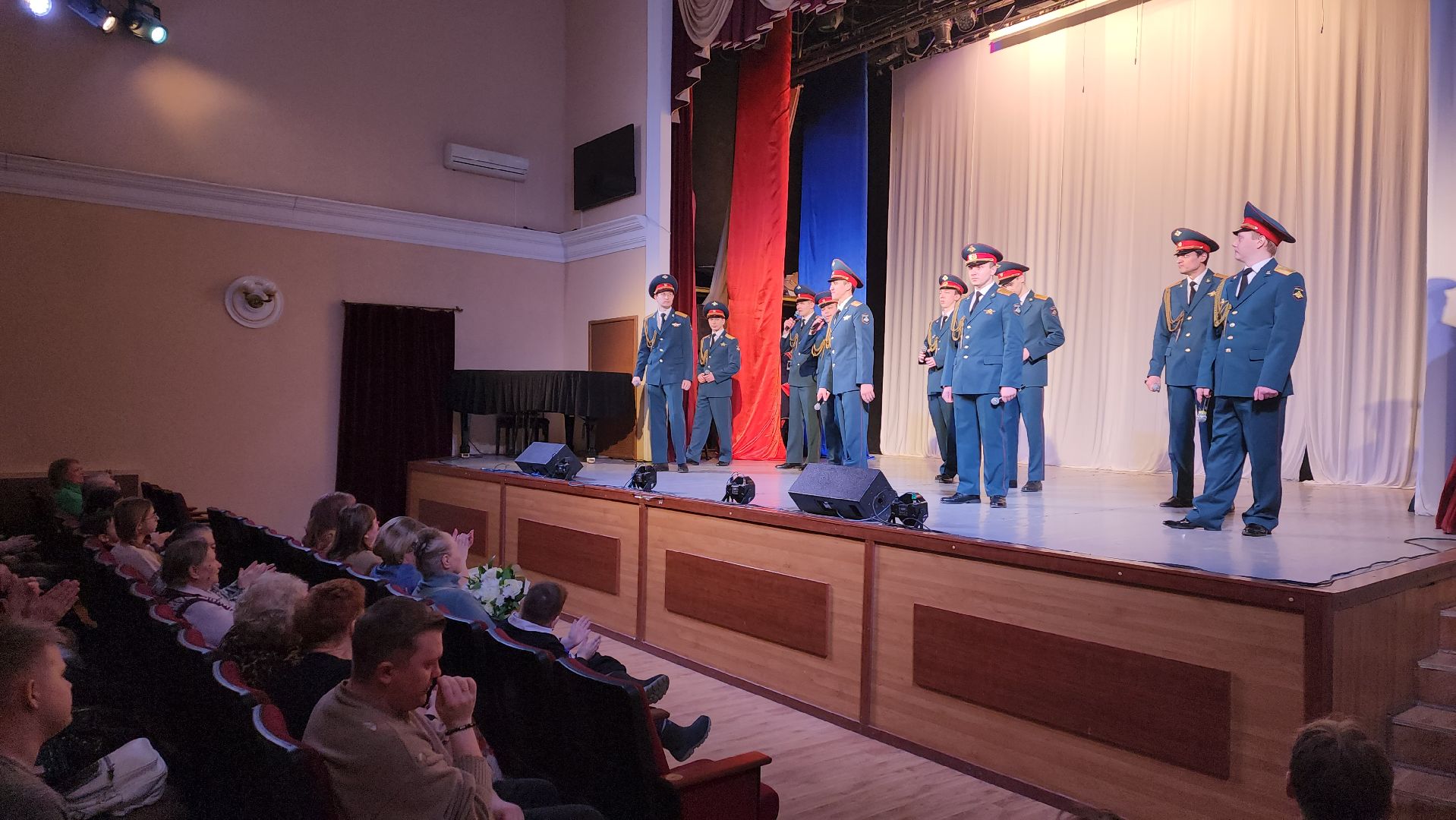 пушкино, дом культуры, день защитника отечества, концерт, участник сво,