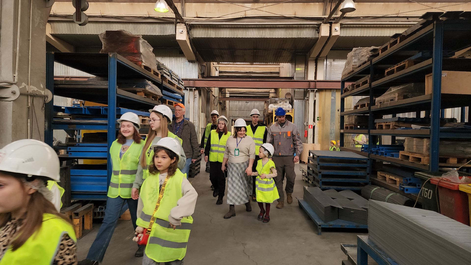 Подольск, вертикалки, Трансформеры, Завод, Дети, Экскурсия, день защитника отечества,