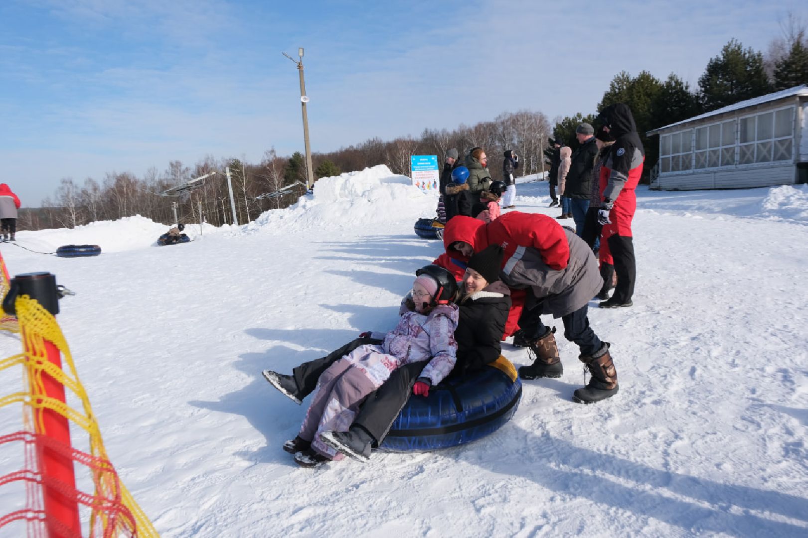 пущино, серпухов, зима в подмомсковье, тюбинговые горки,