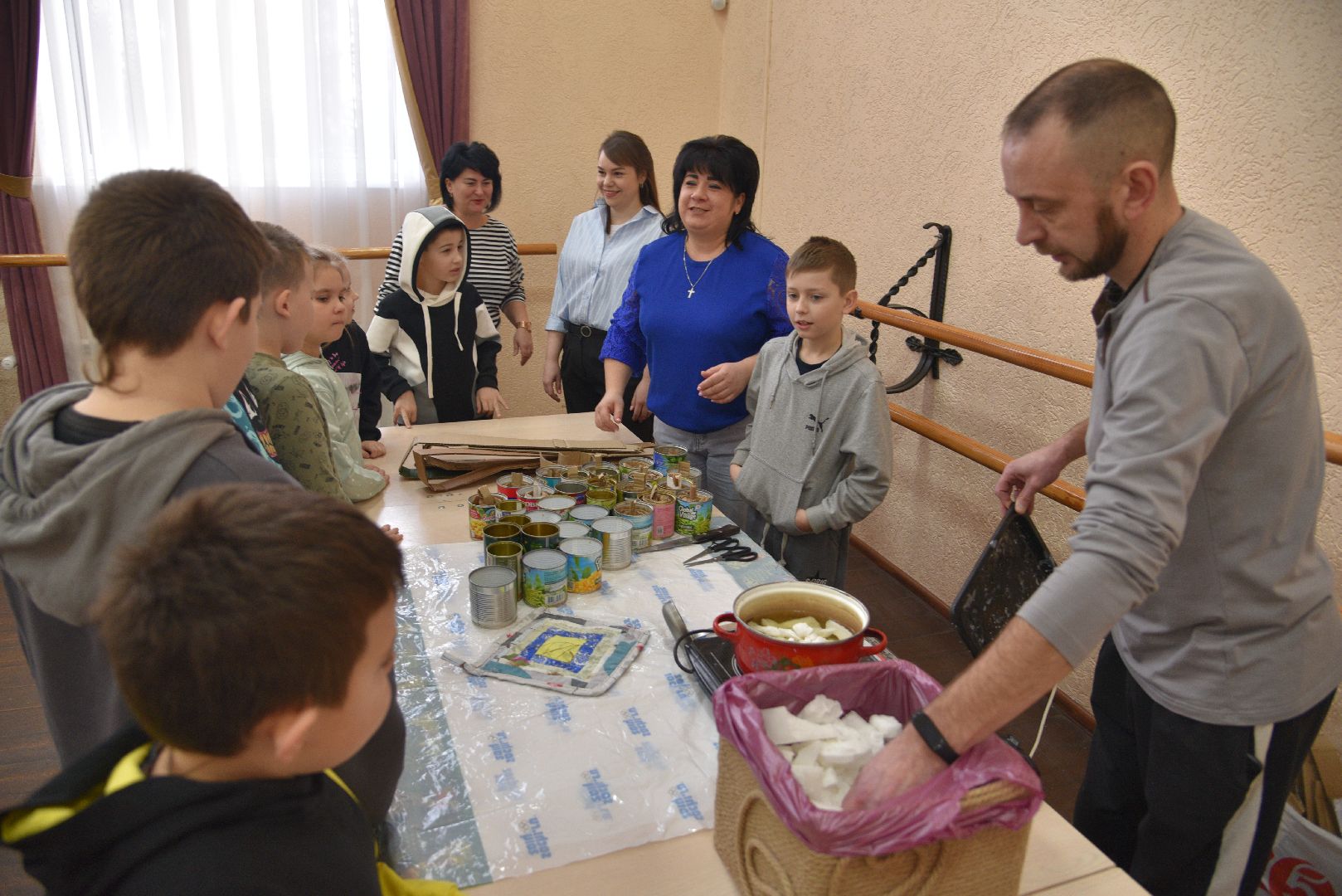 лотошино, лотошинский цдк, день защитника отечества, мастер-класс, окопные свечи,
