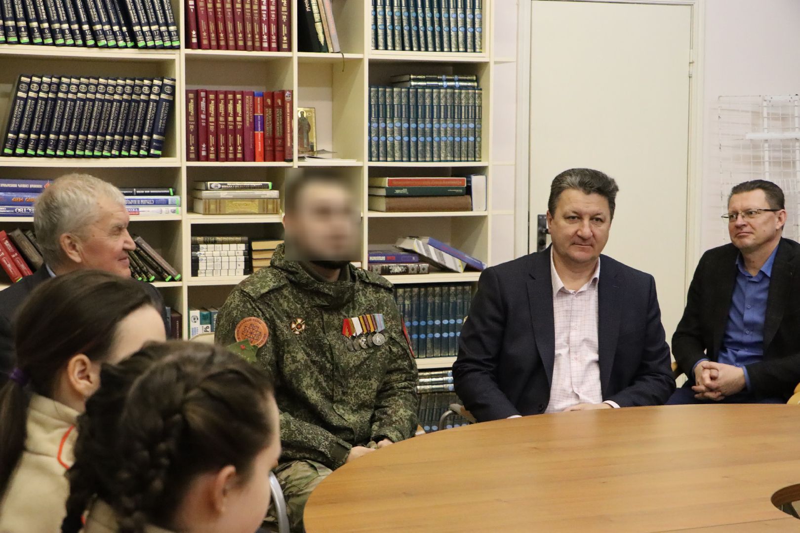 серебряные пруды, центральная библиотека, сво, позывной тренер, клуб патриот, юнармейцы,