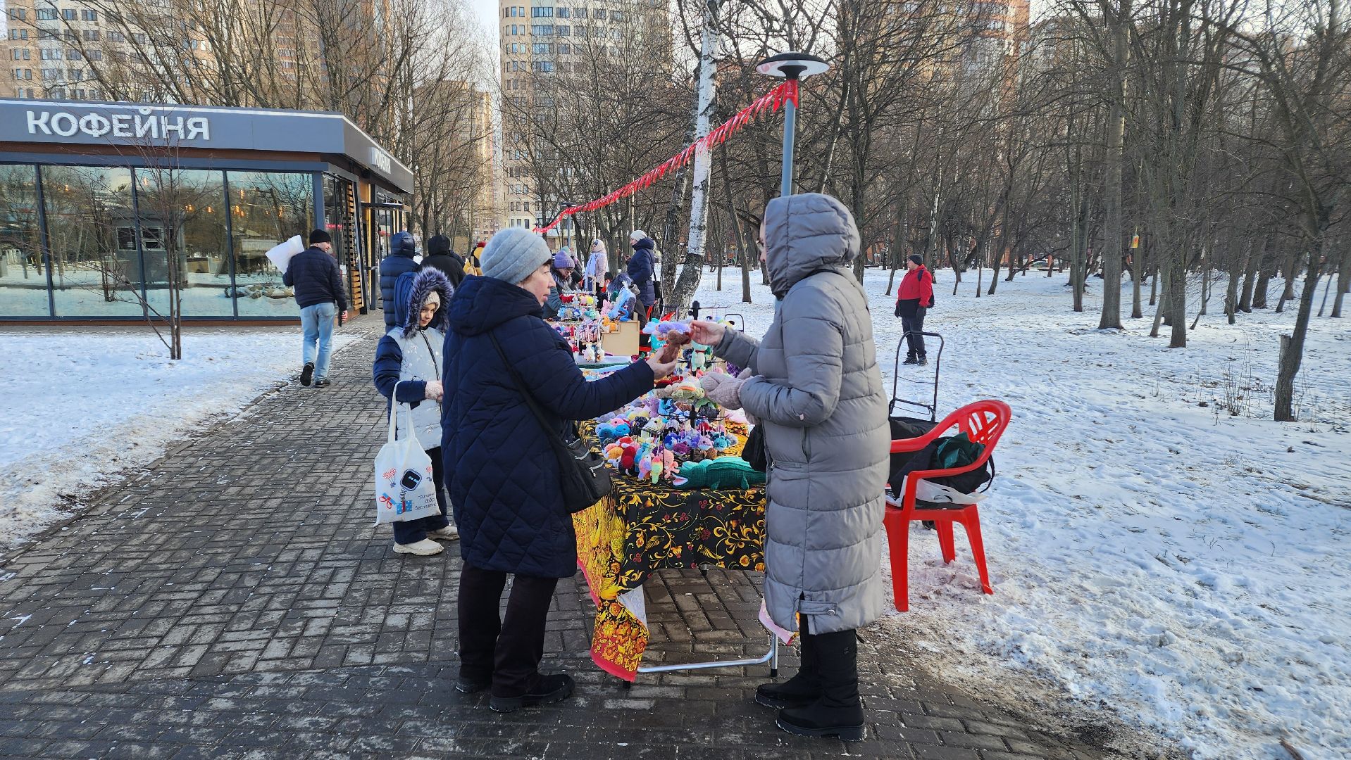 Реутов, вертикалки, арт-маркет, день защитника отечества,