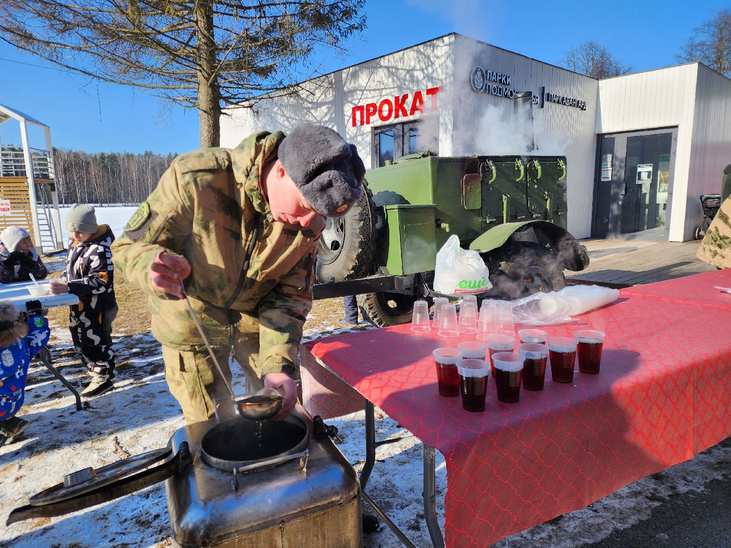 день защитника отечества, электросталь, полевая кухня, концерт, вертикалки,