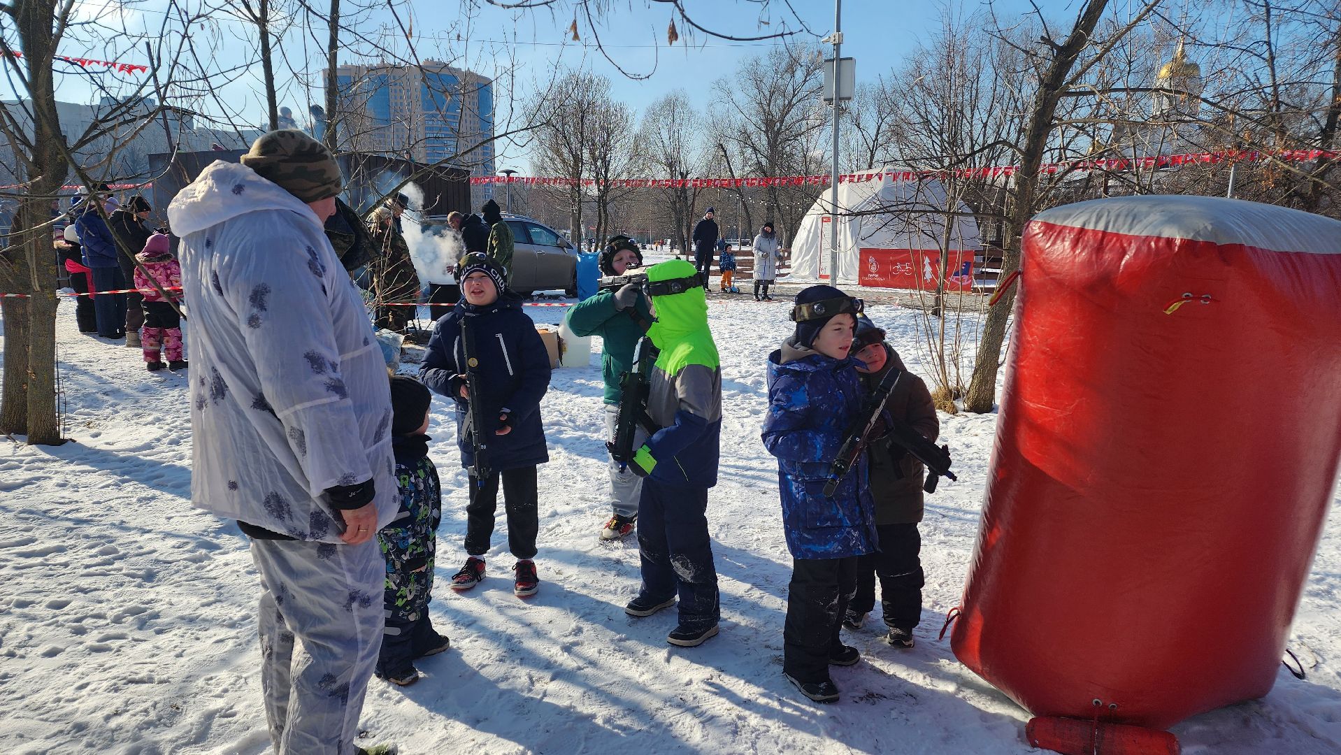 реутов, вертикалки, 23 февраля, день защитника отечества, лазертаг,