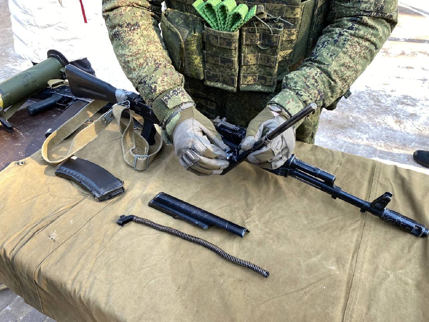 вертикалки, деньзащитникаотечества, рокот, военноеобъединениерокот,