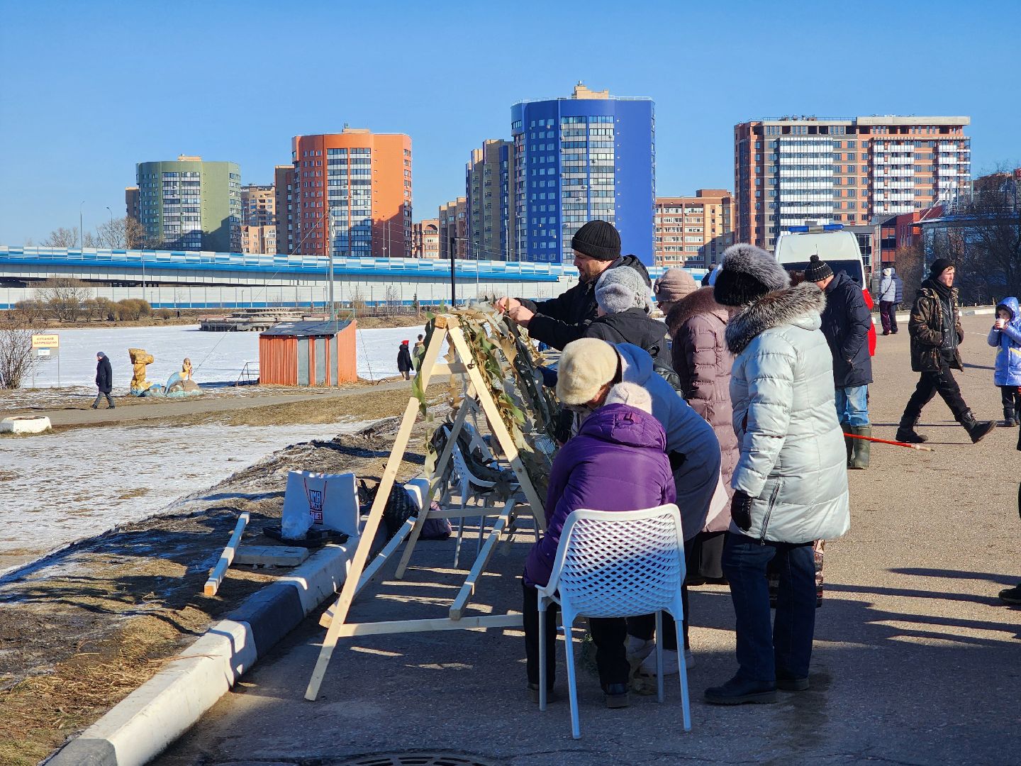 Дубна, День защитника Отечества, Разрешите поздравить, Маскировочная сеть, Мастер-класс, Совет ветеранов, вертикалки,