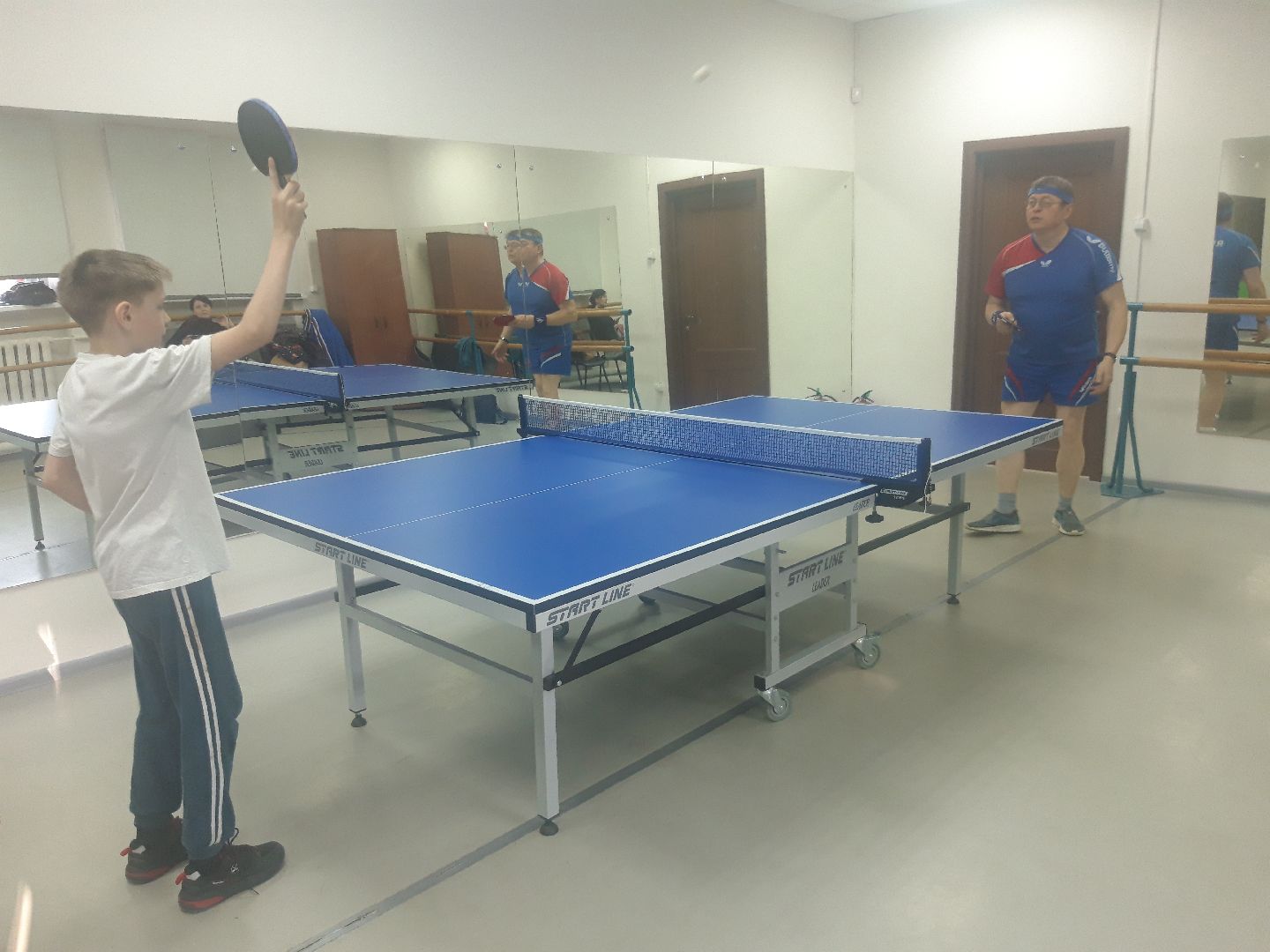 Дети, детский спорт, настольный теннис