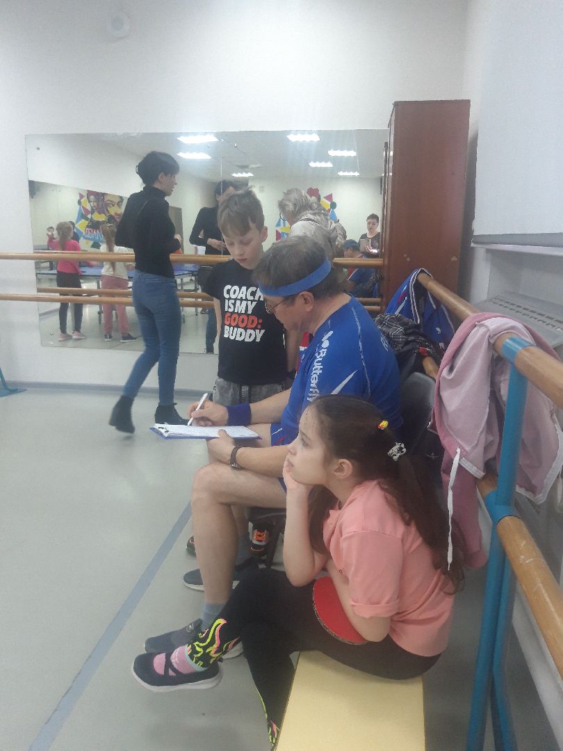 Дети, детский спорт, настольный теннис