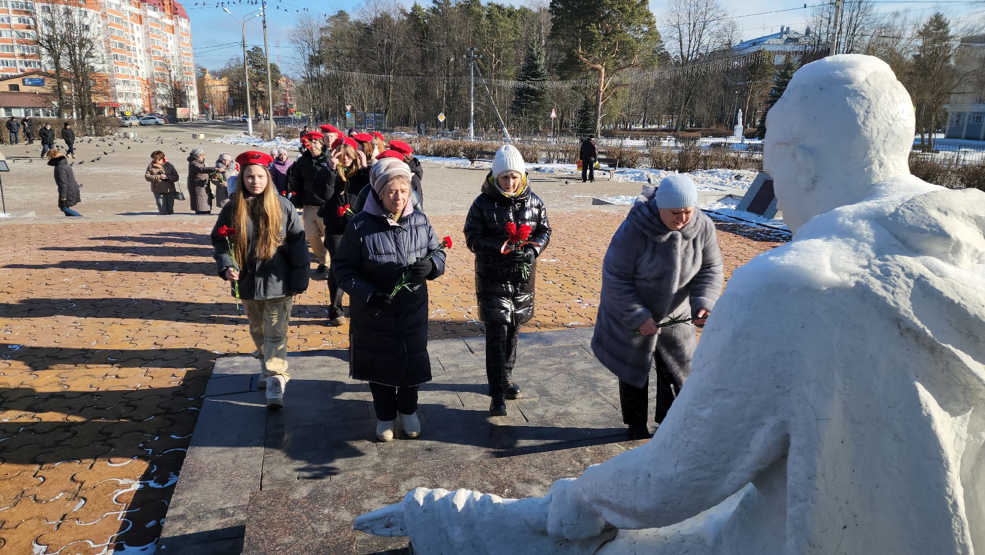 красноармейск, городской округ пушкинский, день защитника отечества, возложение цветов, вертикалки,