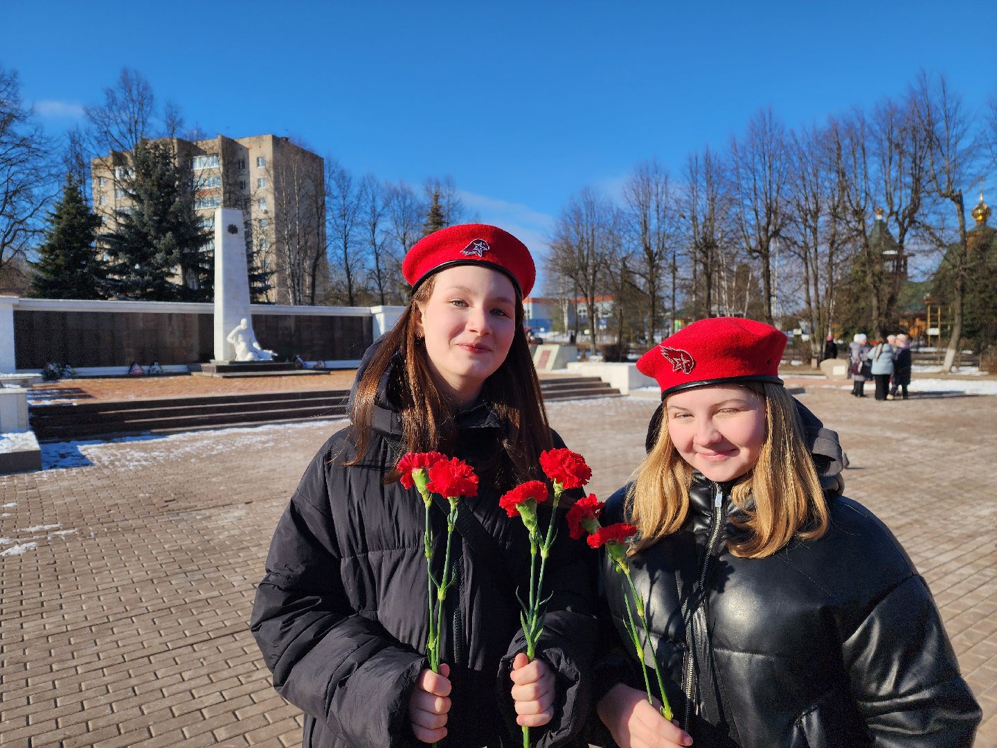 красноармейск, городской округ пушкинский, день защитника отечества, возложение цветов, вертикалки,