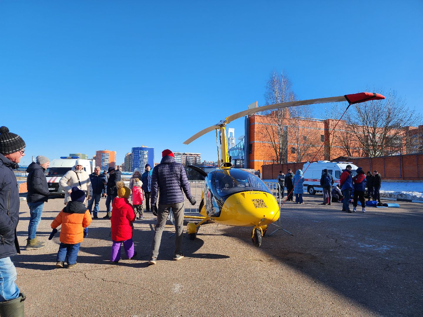 Дубна, Гироплан, День защитника Отечества, Праздничные мероприятия, Парк семейного отдыха, вертикалки,