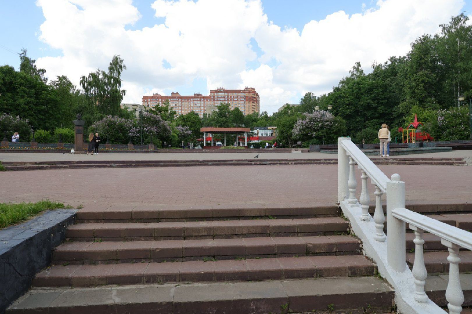 реконструкция, сквер, благоустройство, Дзержинский