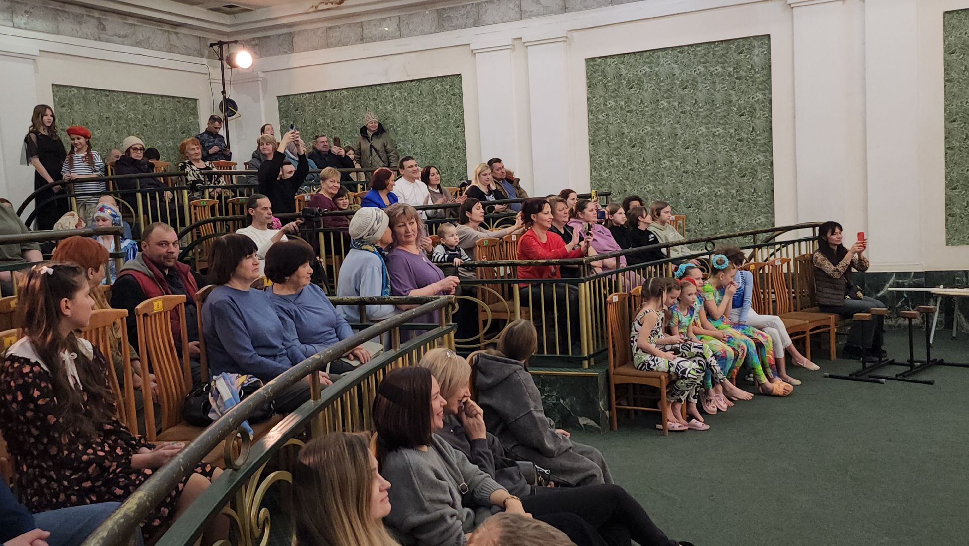 серпухов, дт центральный, 23 февраля, концерт в честь дня защитника отечества, парк имени олега степанова, вертикалки,