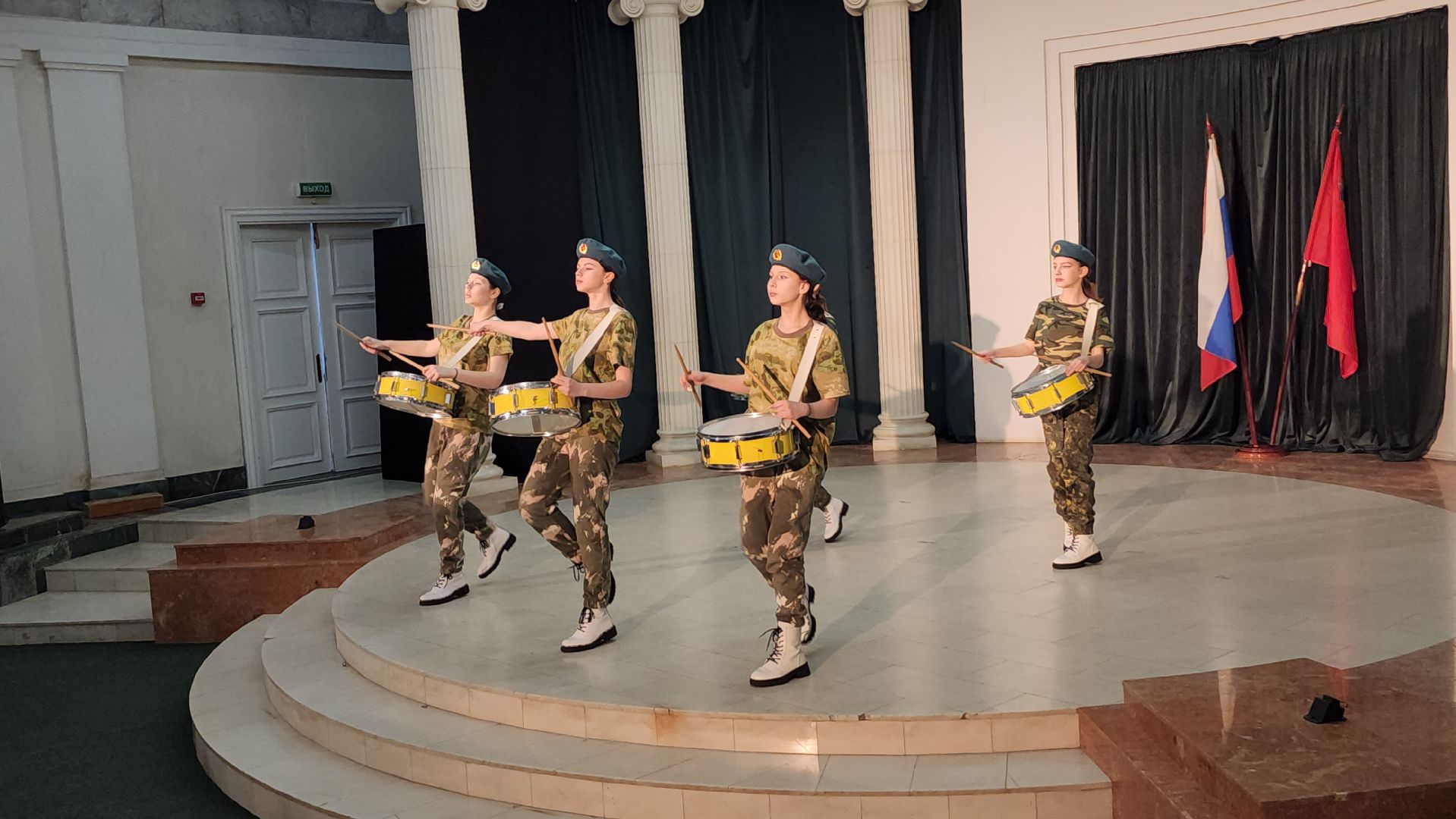 серпухов, дт центральный, 23 февраля, концерт в честь дня защитника отечества, парк имени олега степанова, вертикалки,