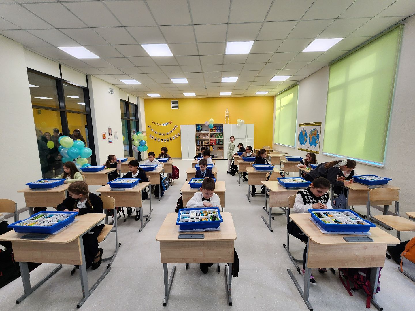 мытищи, Новый корпус школы, вертикалки,