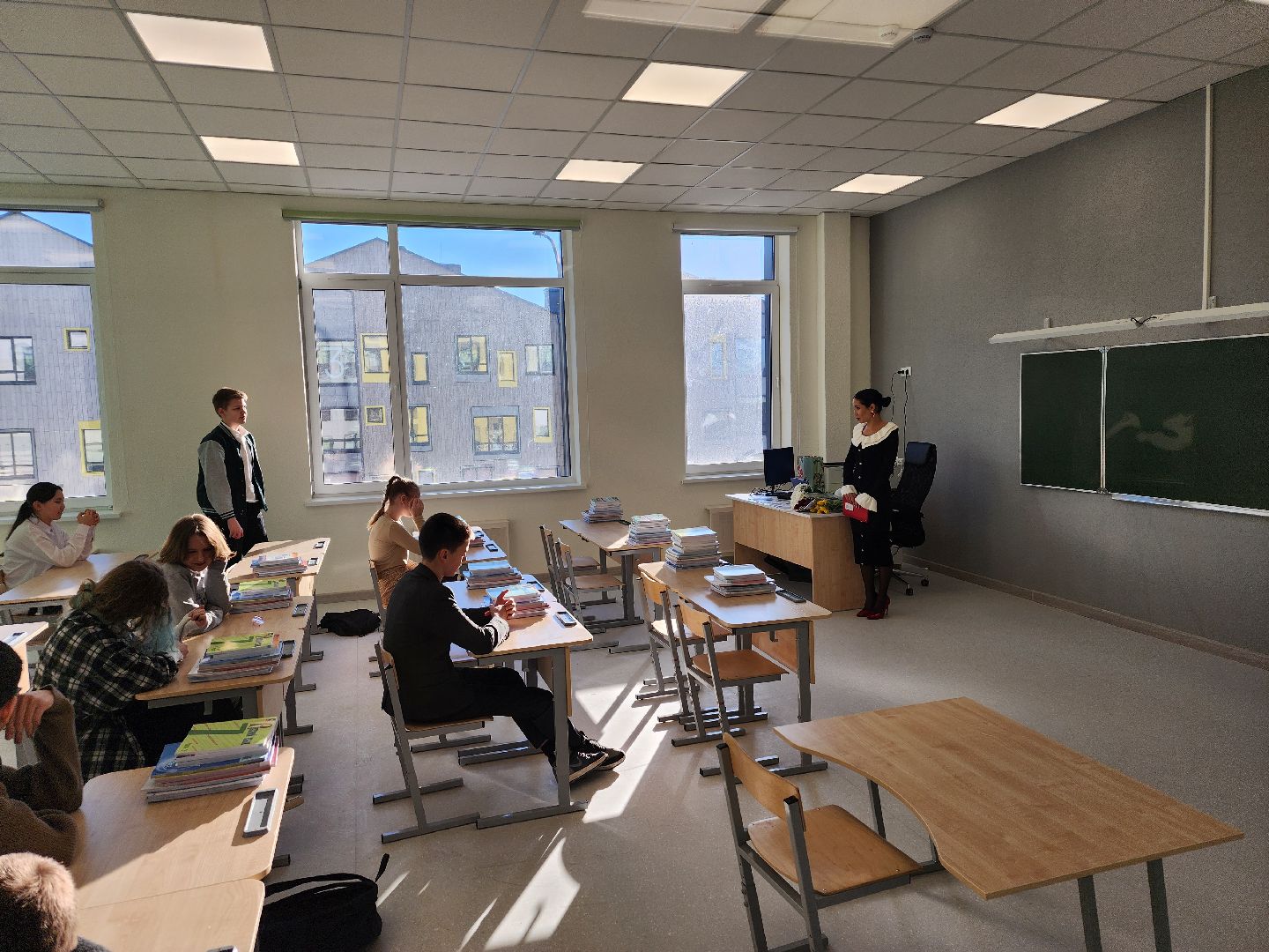 мытищи, Новый корпус школы, вертикалки,