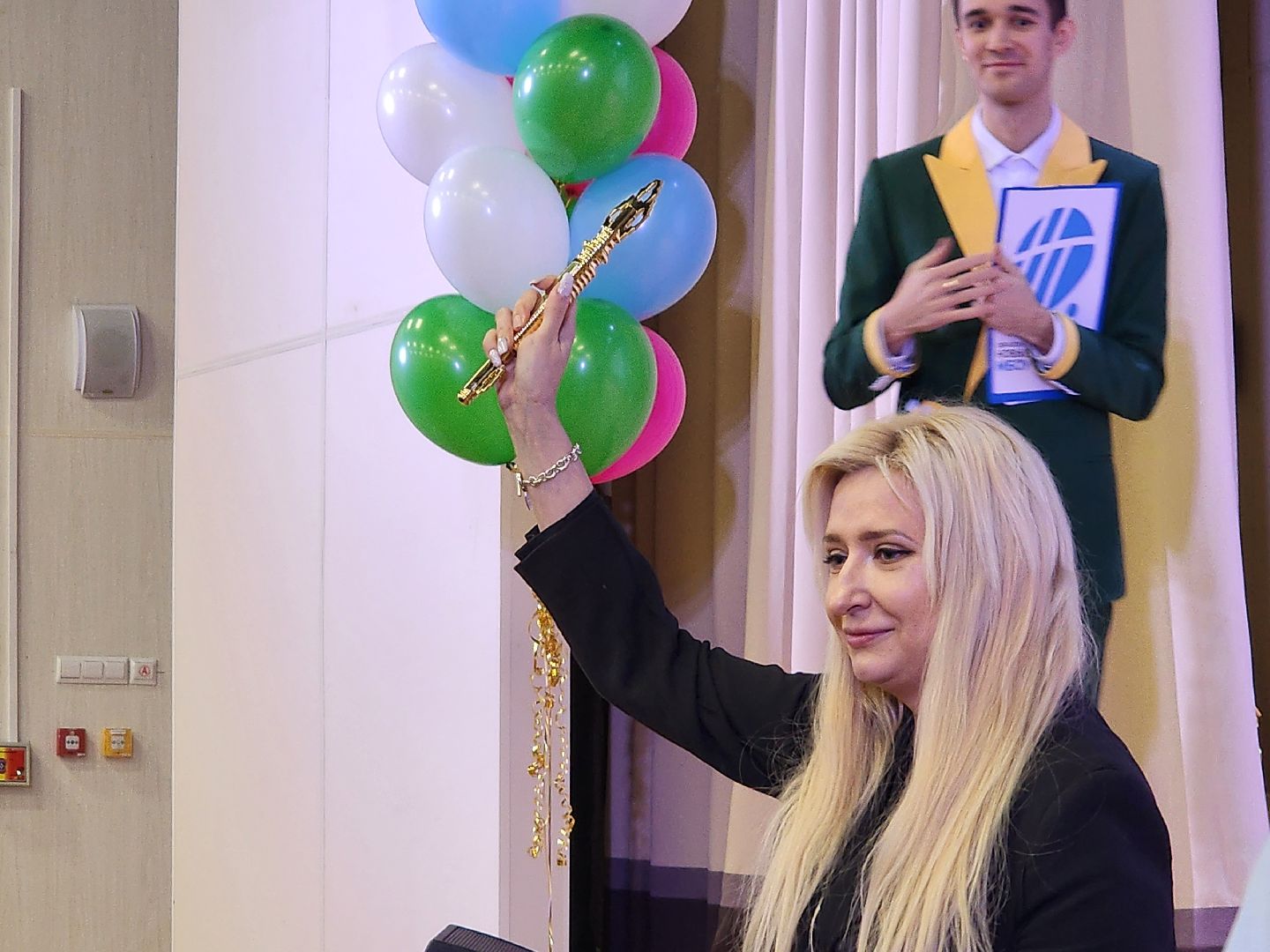 мытищи, Новый корпус школы, вертикалки,