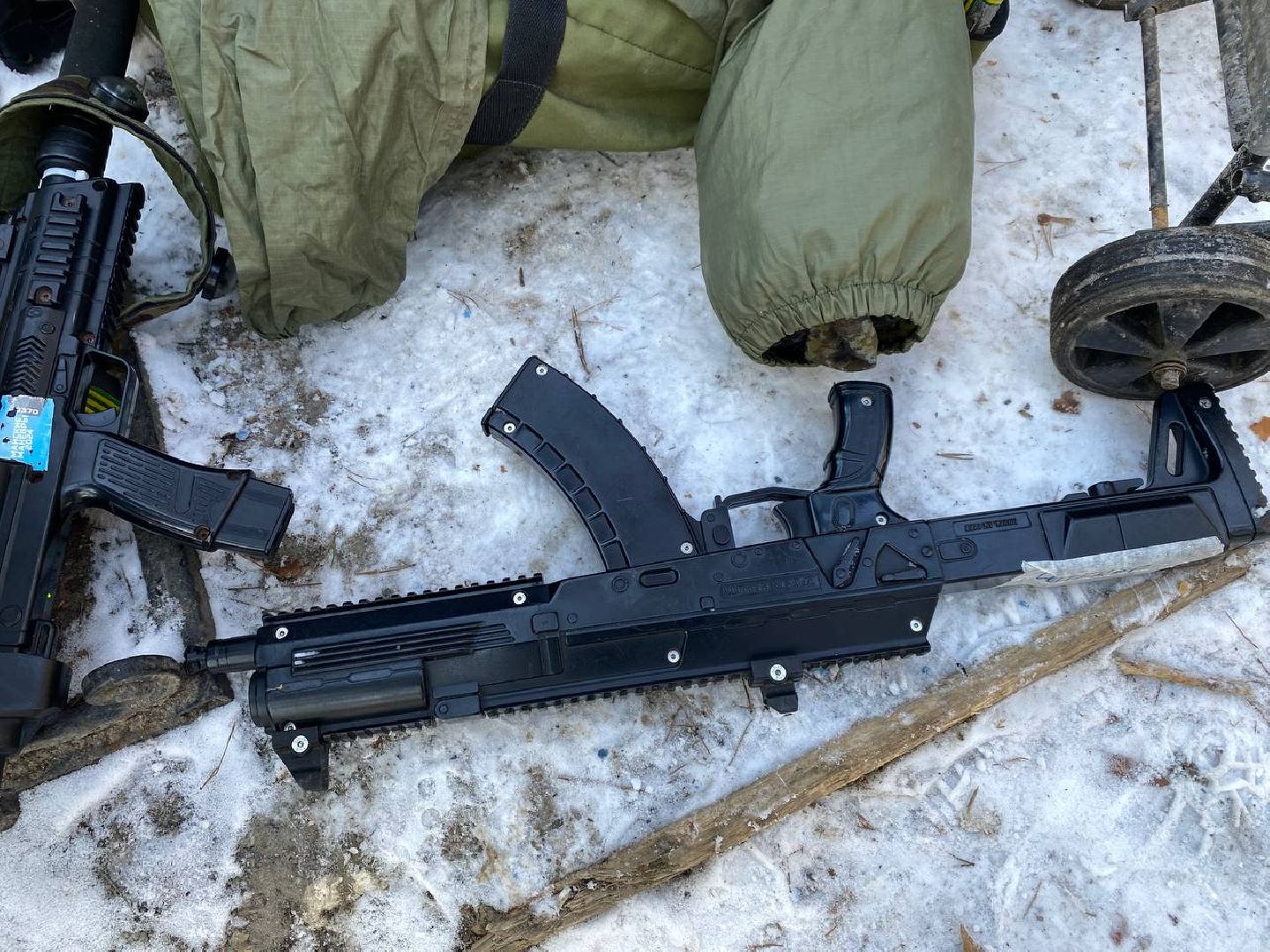 вертикалки, лазертаг, деньзащитникаотечества,