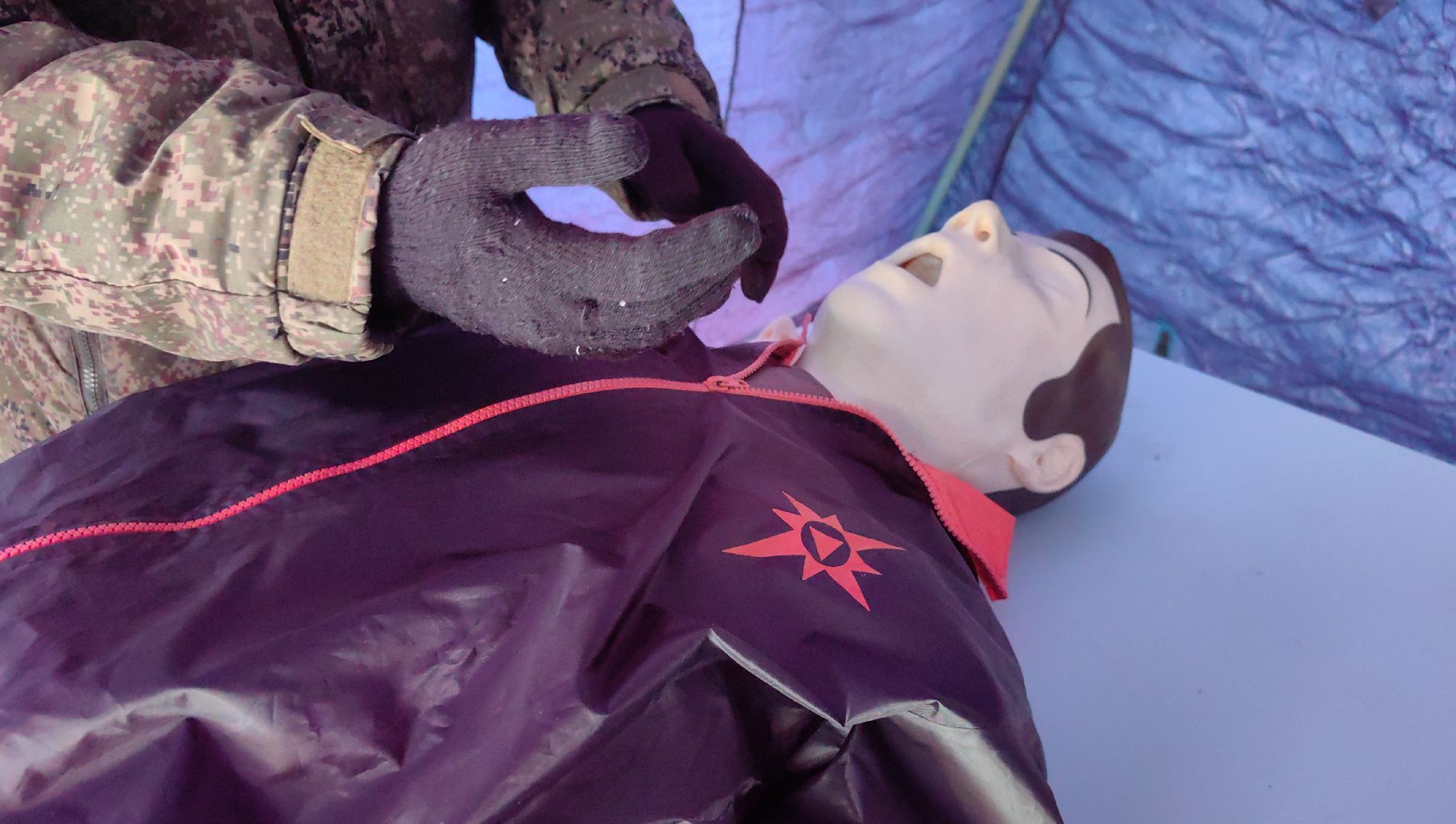 первая помощь, мастер-класс, аптечка, мед брат, парк, день защитника отечества, вертикалки,