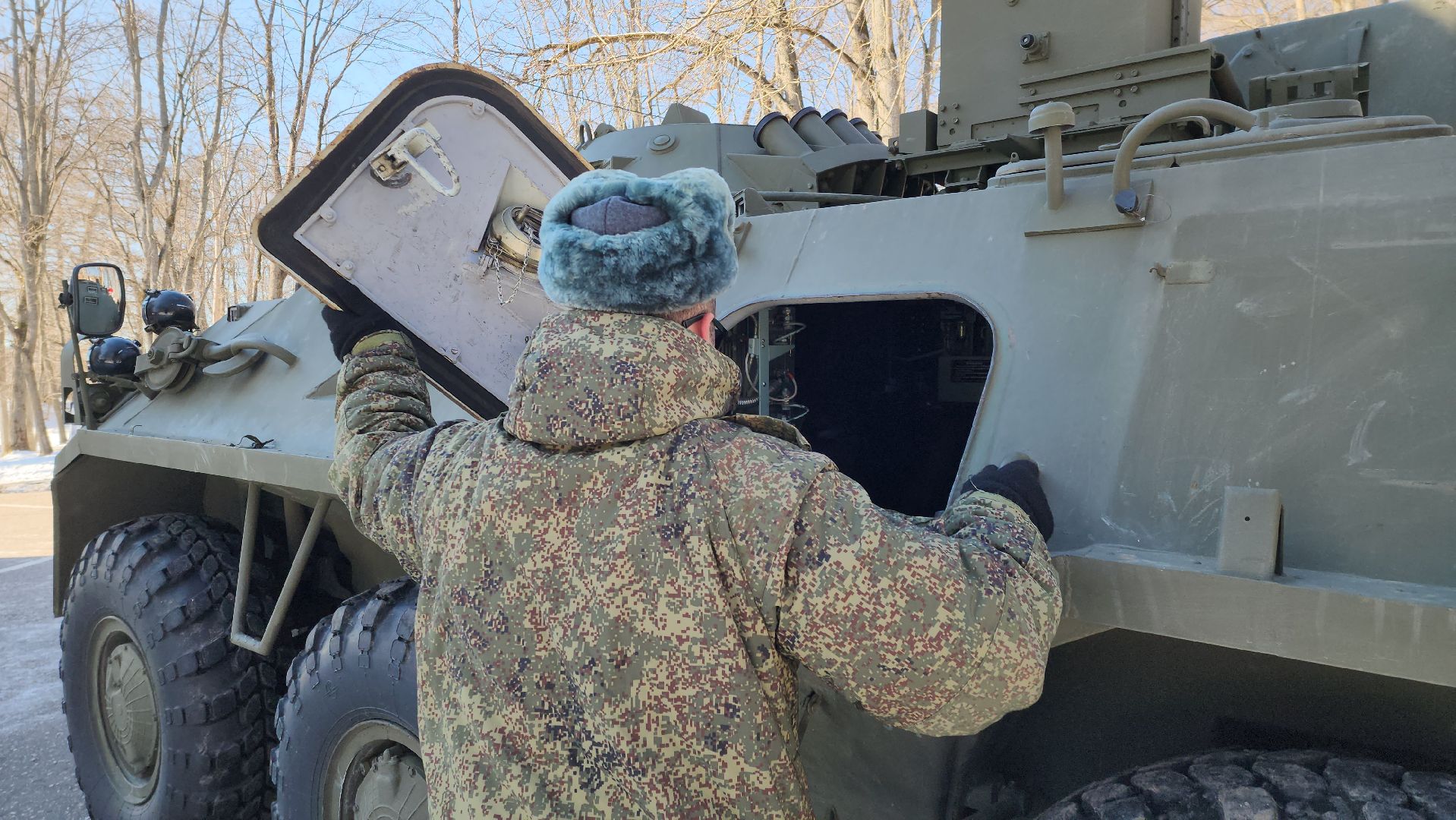 руза, Парк городок, выставка военной техники, 23 февраля, день защитника отечества,