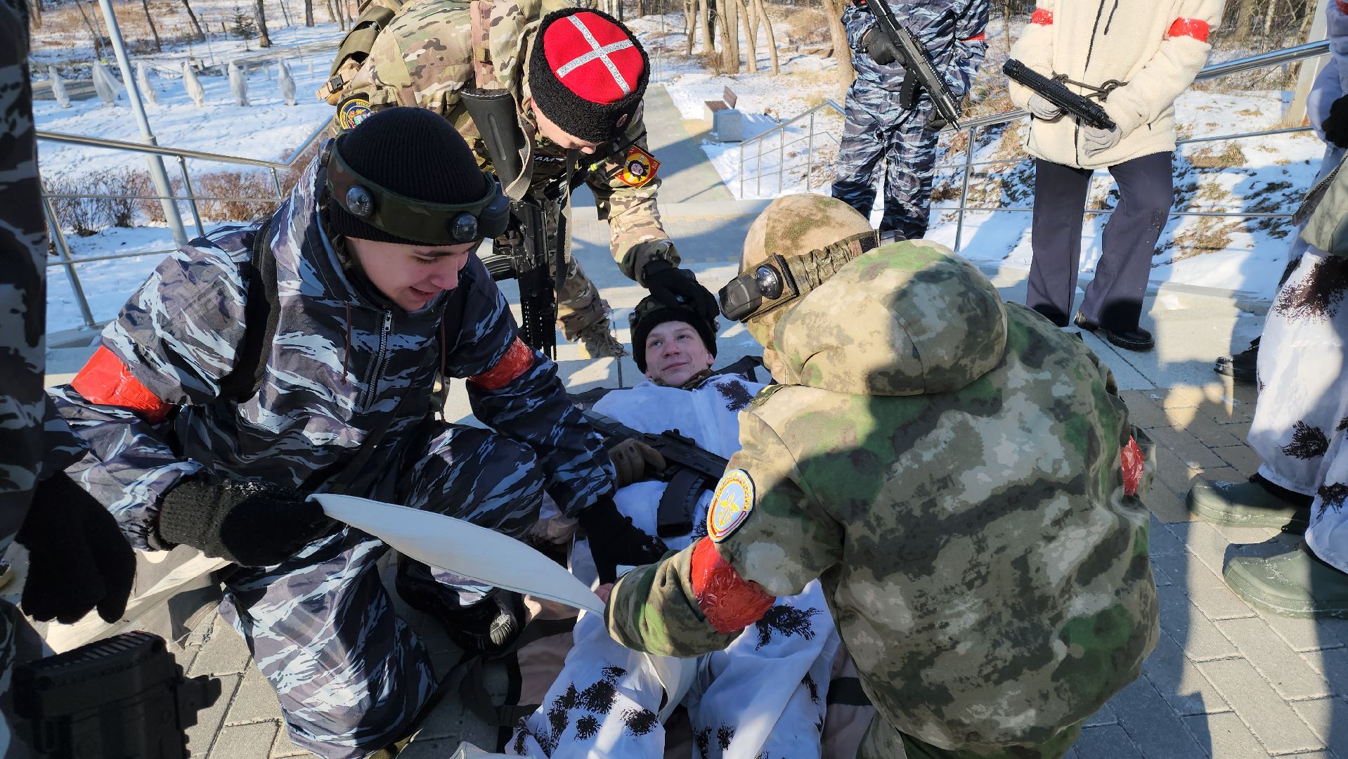 кашира, парк, военно-спортивная игра, день защитника отечества, каширский рубеж, лазертаг, вертикалки,