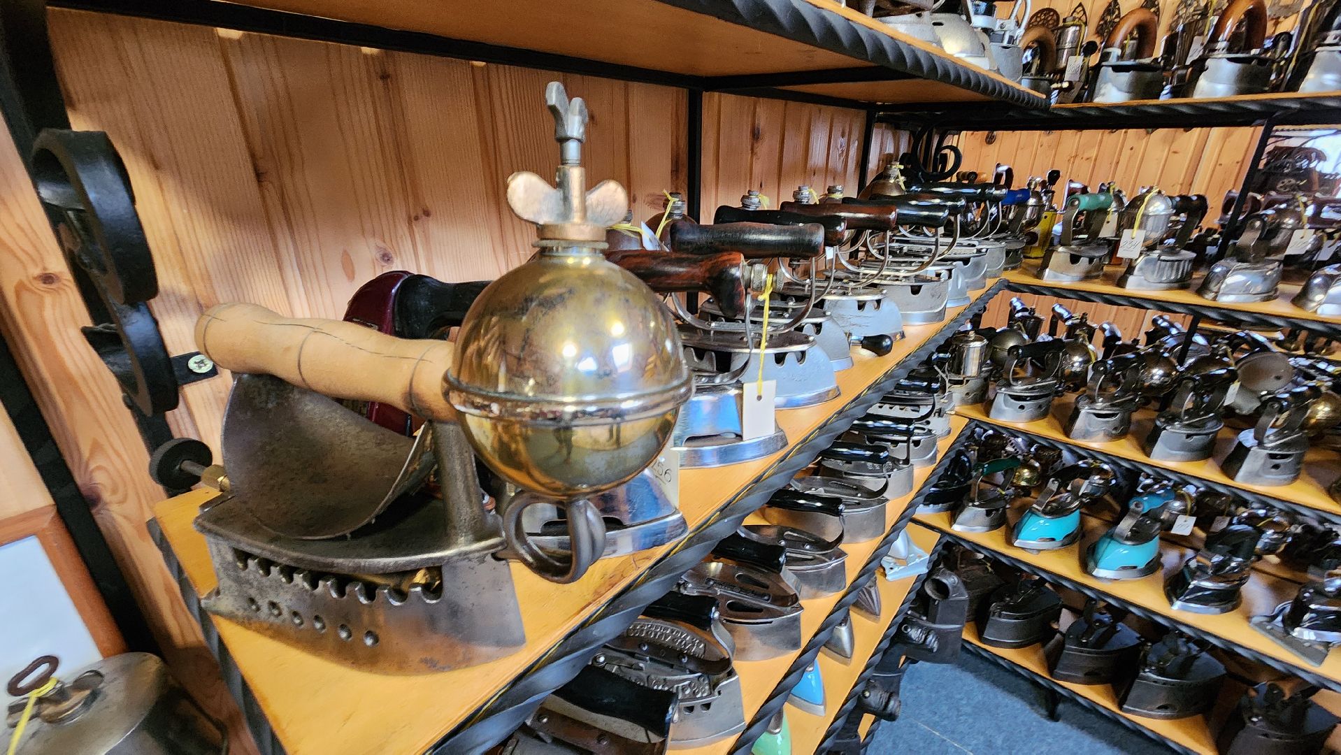 руза, история утюга, утюжатник, рузский муниципальный округ, частная коллекция,