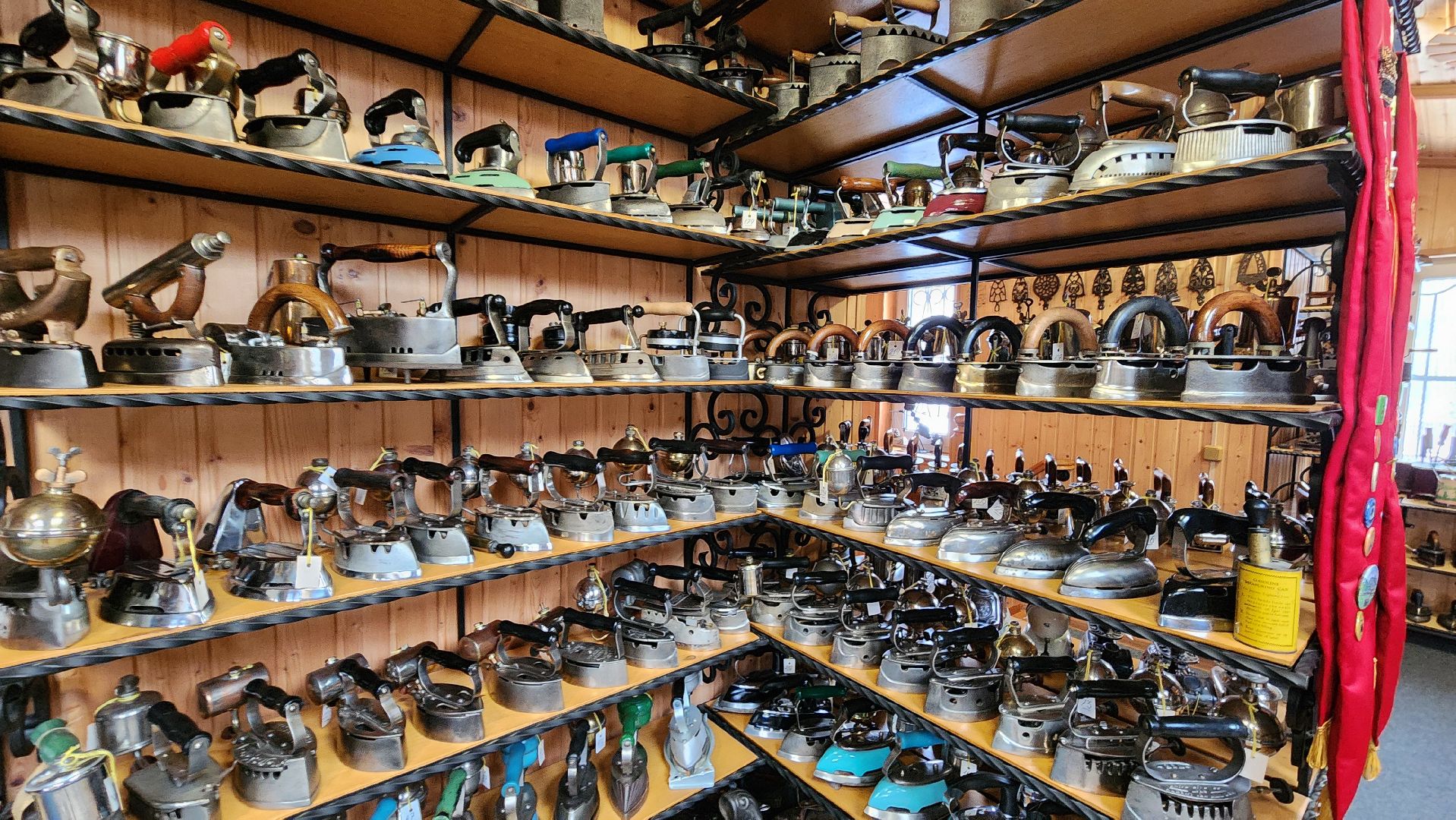 руза, история утюга, утюжатник, рузский муниципальный округ, частная коллекция,