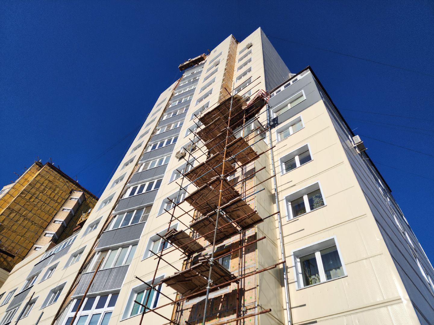 Чехов, улица Дружбы 1, жилой комплекс посейдон, капитальный ремонт фасада, реконструкция фасада, облицовка дома, наружная отделка, теплоизоляция, гидроизоляция, фонд капитального ремонта мо, вертикалки,