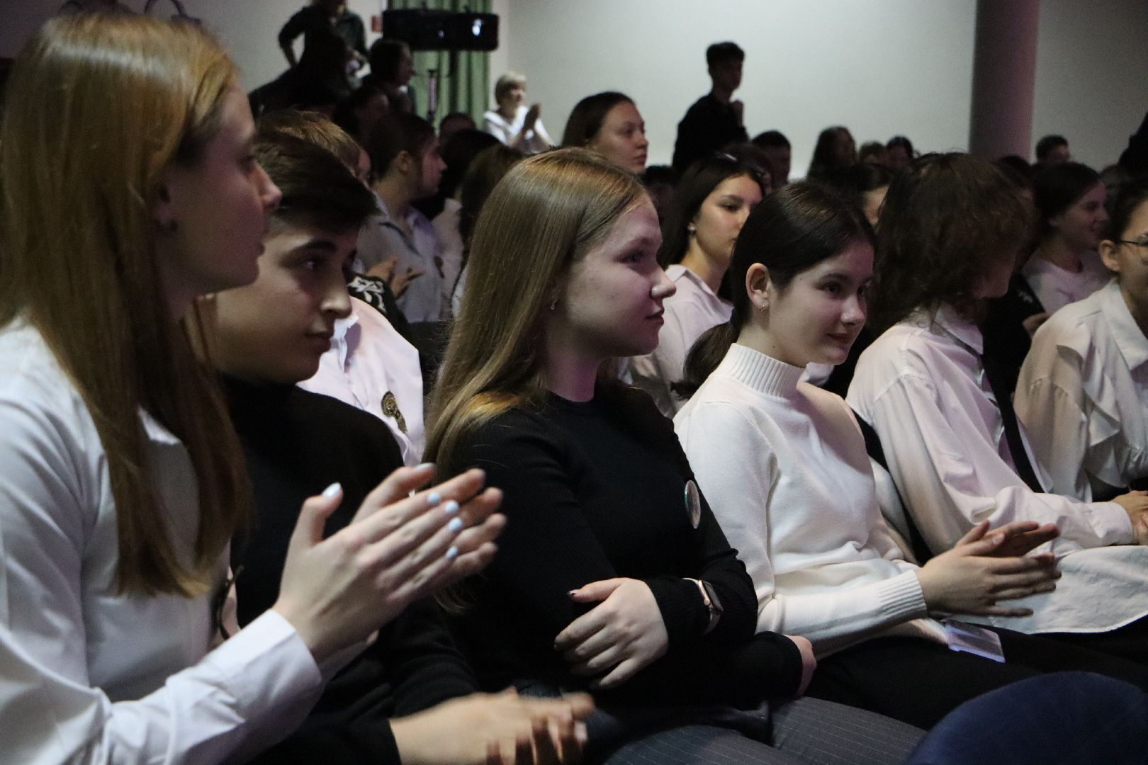 серебряные пруды, школа чуйкова, культура, дети, патриотизм, великая отечественная война, спектакль,