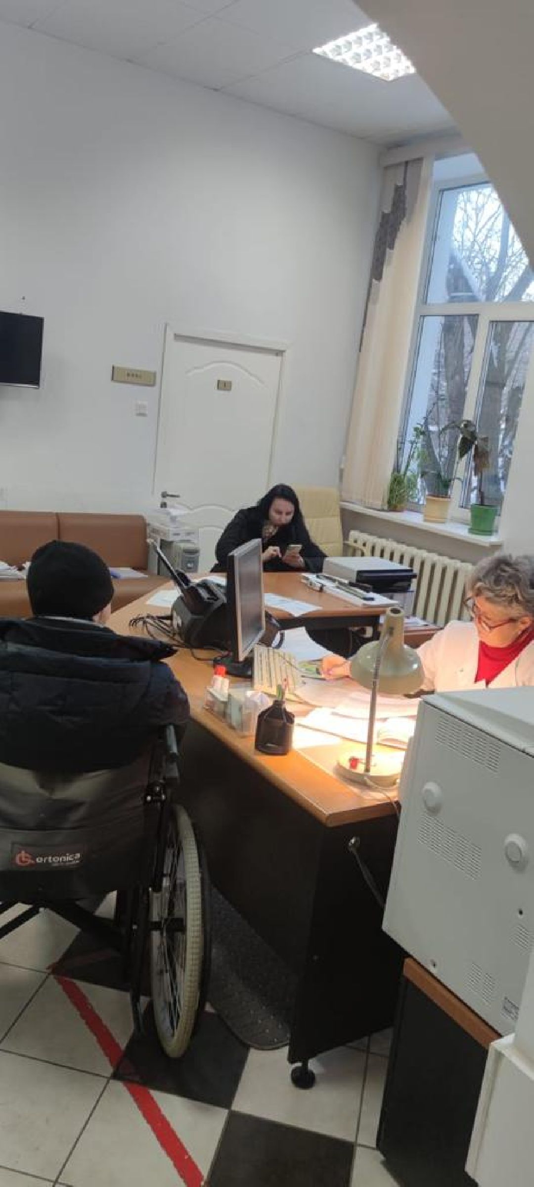 Чехов, общество