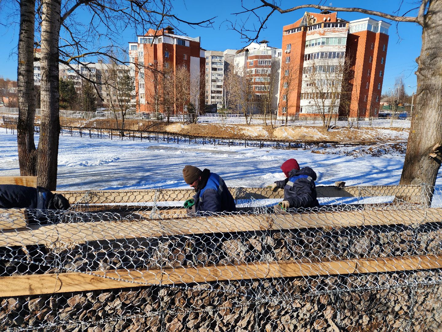 Чехов, улица Береговая, набережная реки Теребенка, благоустройство, обновление, реконструкция, подпорные стенки, габионы, укрепление откосов и склонов, госпрограмма московской области, формирование комфортной городской среды, нацпроект жилье и городская среда, вертикалки,