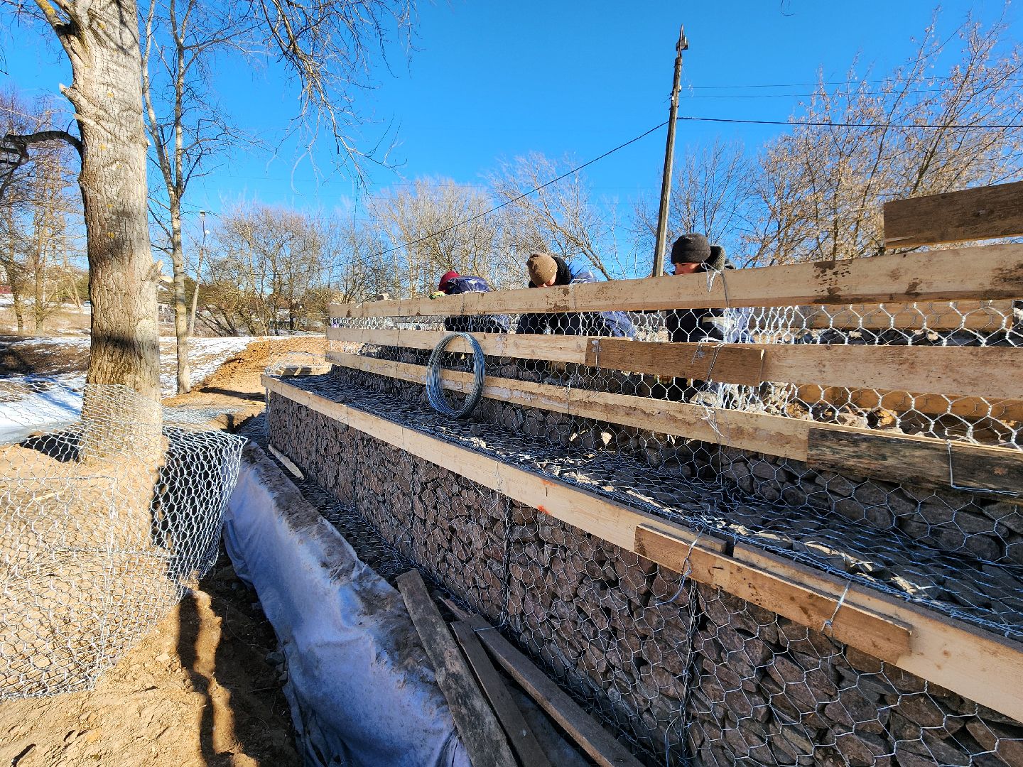 Чехов, улица Береговая, набережная реки Теребенка, благоустройство, обновление, реконструкция, подпорные стенки, габионы, укрепление откосов и склонов, госпрограмма московской области, формирование комфортной городской среды, нацпроект жилье и городская среда, вертикалки,