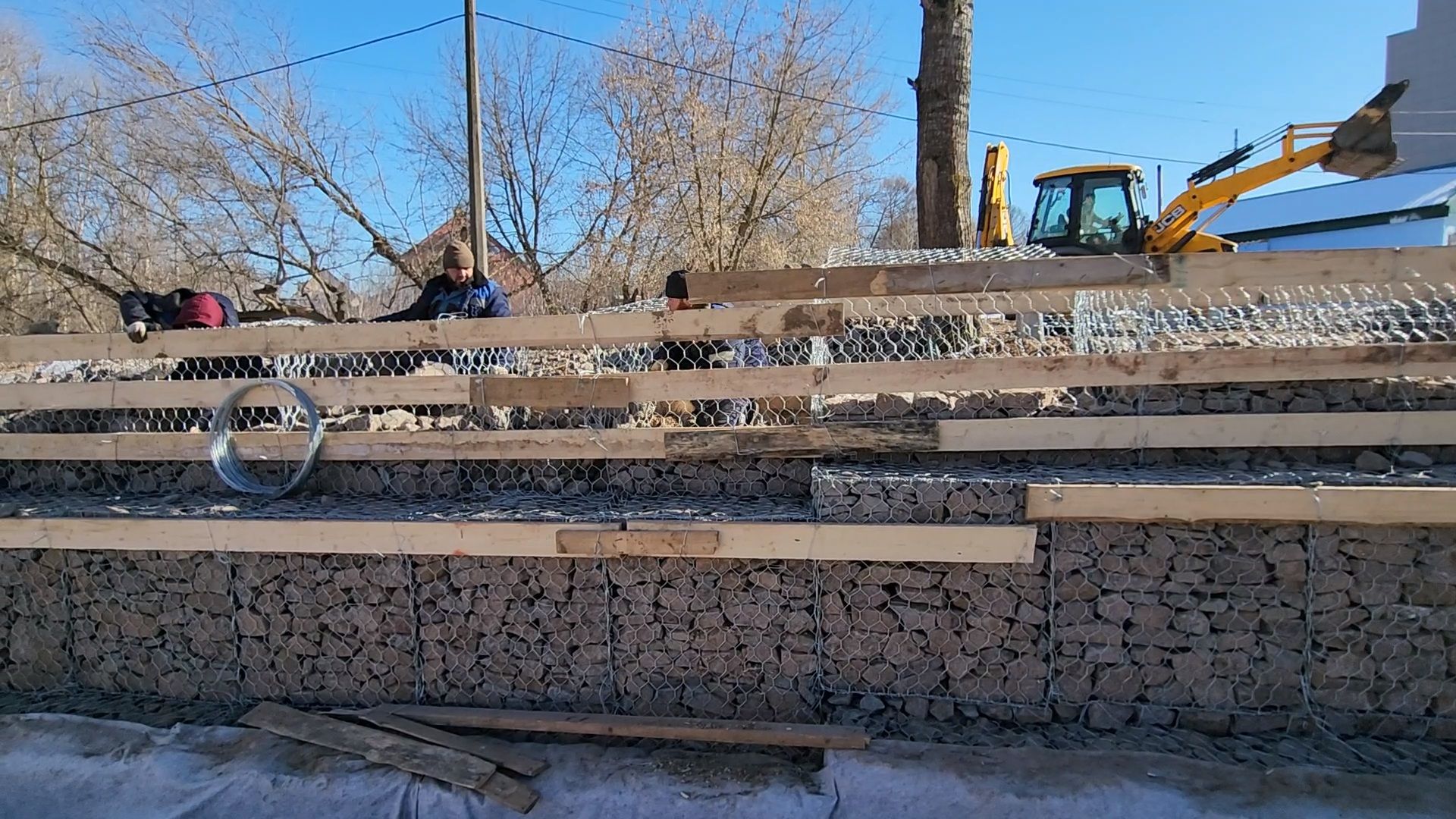 Чехов, улица Береговая, набережная реки Теребенка, благоустройство, обновление, реконструкция, подпорные стенки, габионы, укрепление откосов и склонов, госпрограмма московской области, формирование комфортной городской среды, нацпроект жилье и городская среда, вертикалки,