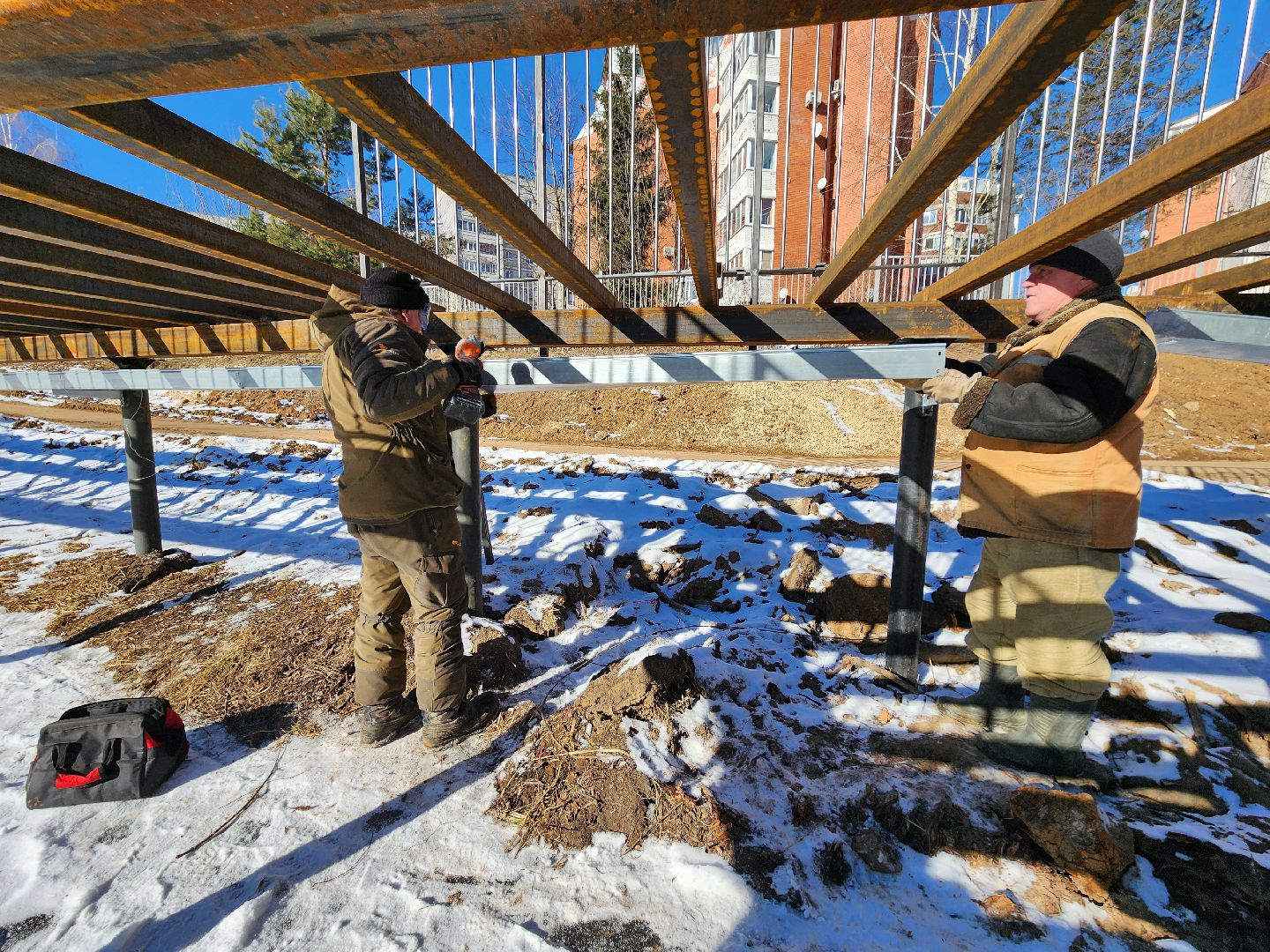 Чехов, улица Береговая, набережная реки Теребенка, благоустройство, обновление, прокладка сетей электроснабжения, инженерные коммуникации, наружное освещение, закладные под электрический кабель, госпрограмма московской области, формирование комфортной городской среды,