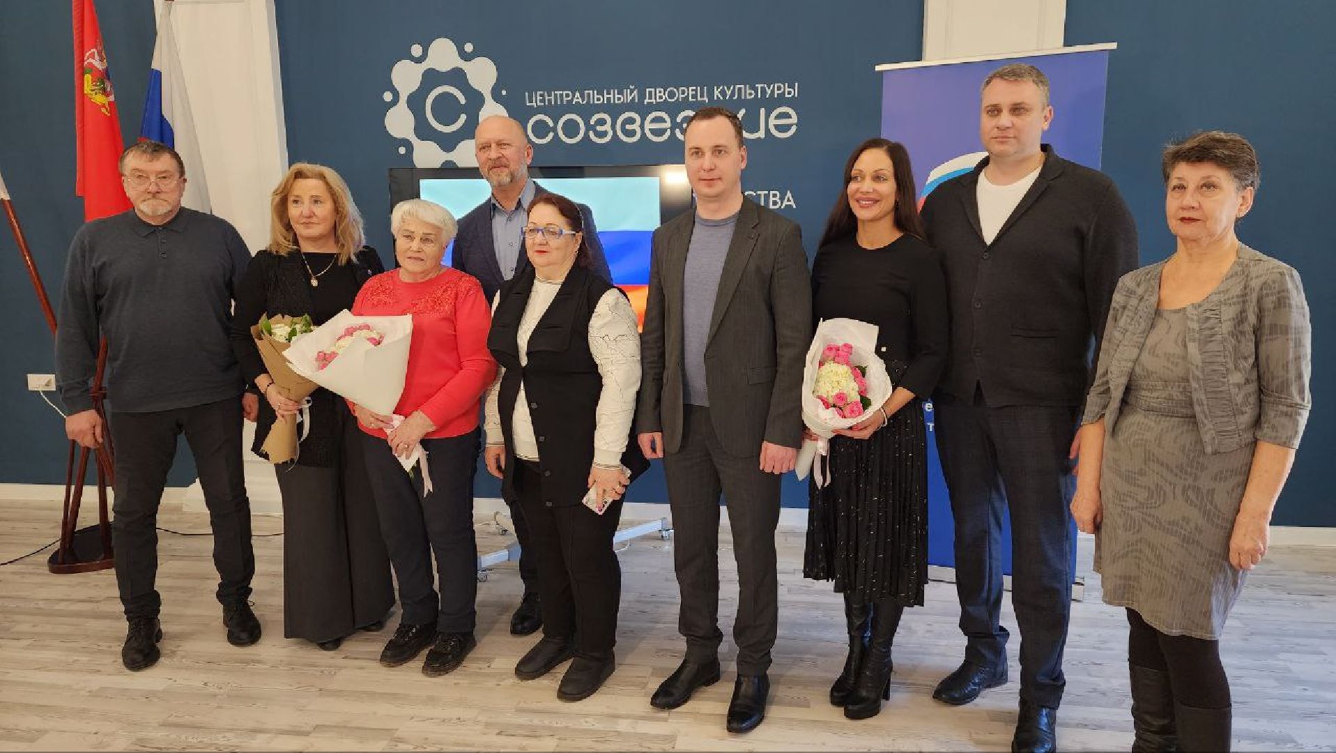 Дмитров, Волонтеры, Госдума, вертикалки,