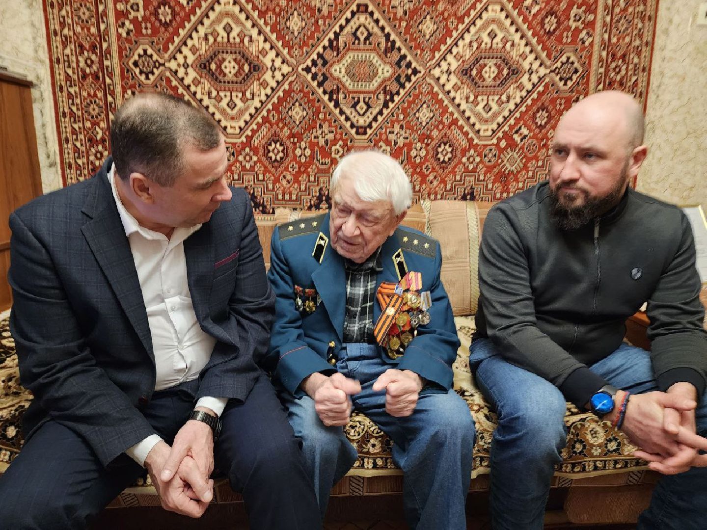 солнечногорск, медаль 80 лет победы, ветеран, поздравление, вертикалки,