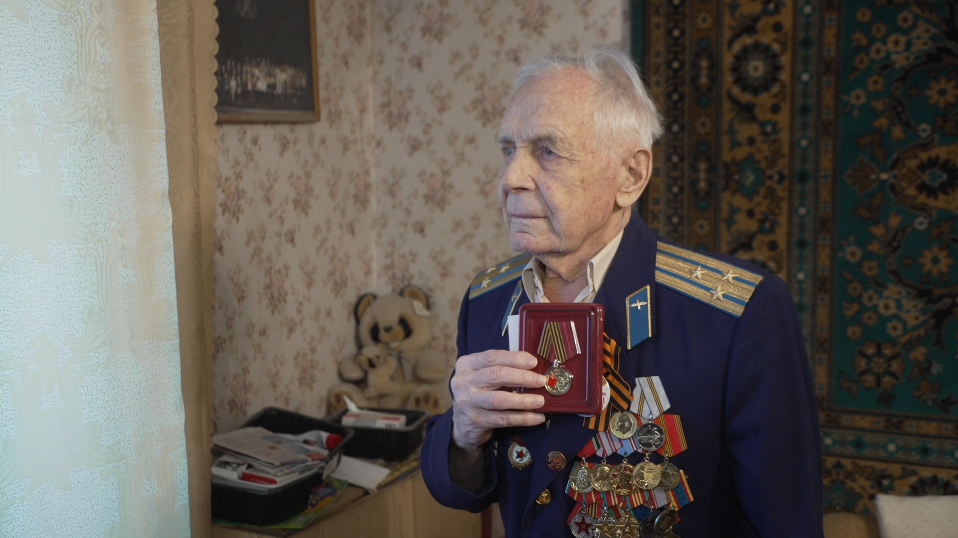 юбилейная медаль 80 лет Победы, 80 лет Победе, вручение медалей, Власиха 80 лет ВОВ, Власиха ветераны ВОВ, вертикалки,