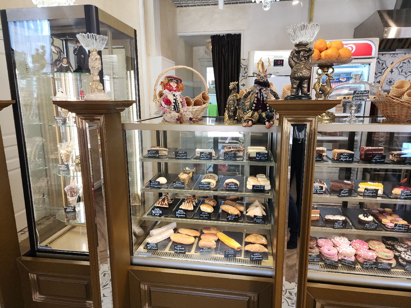 серпухов, подмосковье, ура победе, музей кукол и дом мороженого,