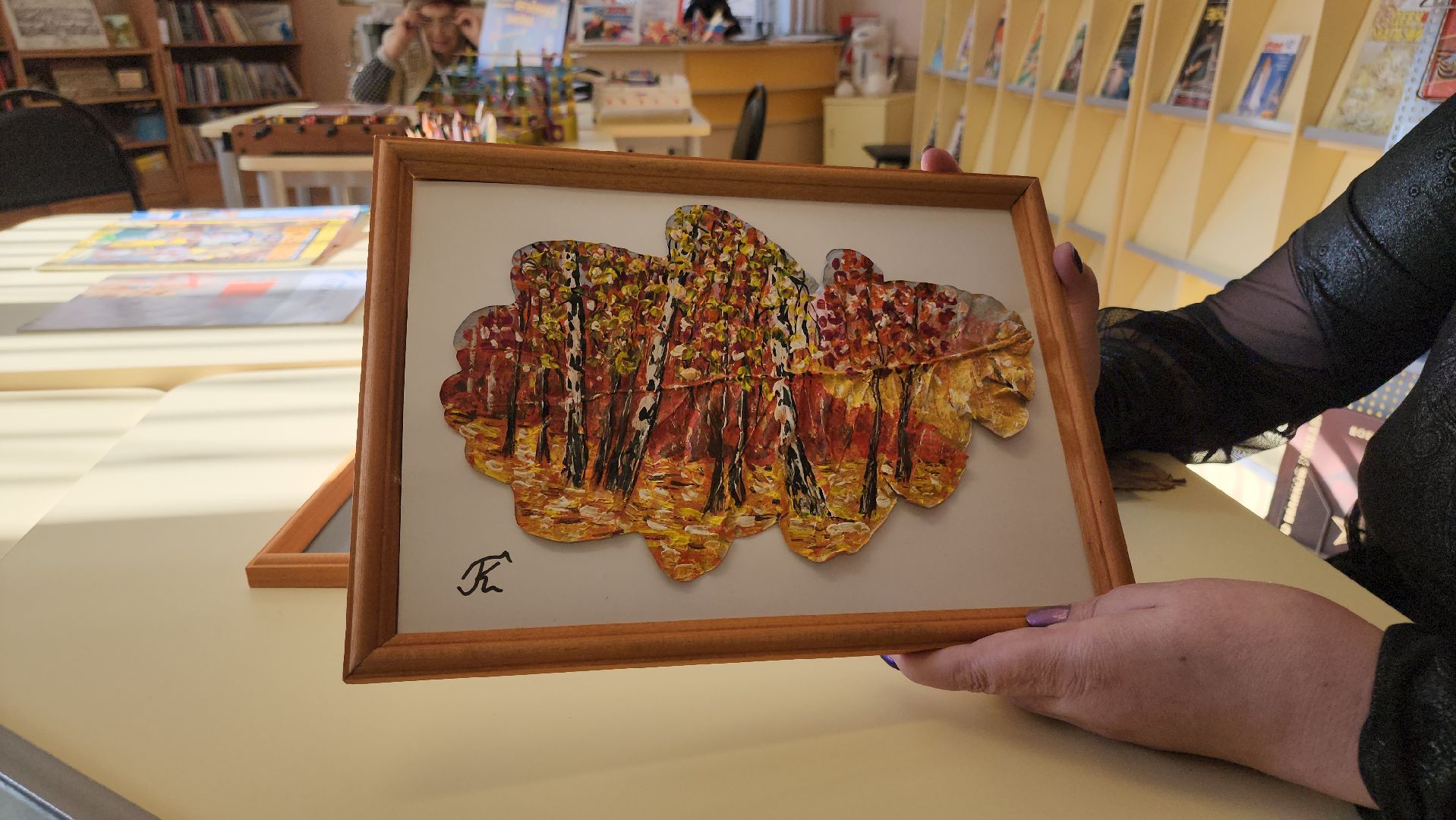 кашира, художник, живопись, картина, вертикальное, библиотека, вертикалки,