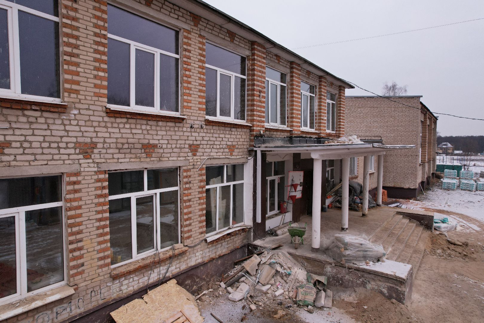 видео с коптера, орехово-зуево, малая дубна, строительство, ремонт школы,