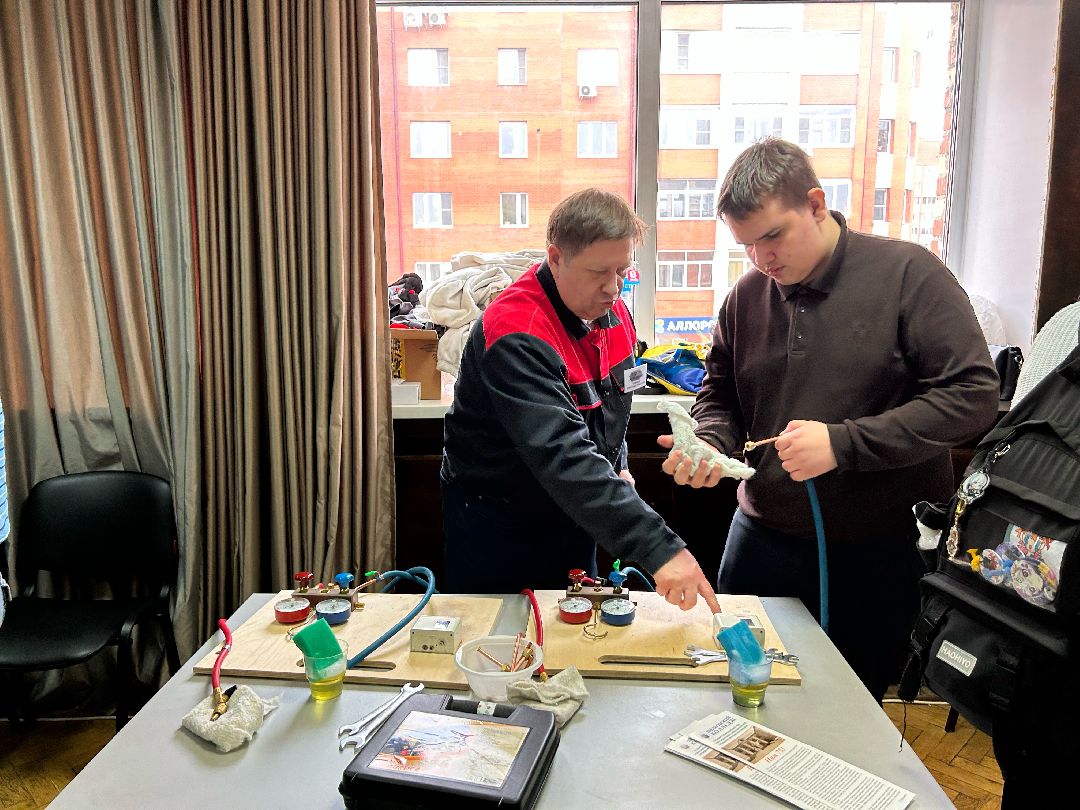 Фрязино, общество