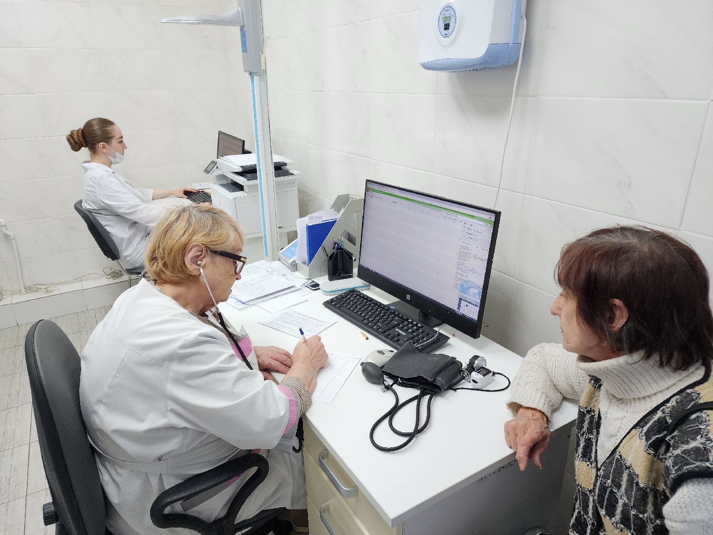 Чехов, Чеховская больница, взрослая поликлиника, улица Гагарина 37а, отделение профилактики, диспансеризация, репродуктивное здоровье, профилактический осмотр, обследования, процедуры, проверка здоровья, Светлана Иванкова, вертикалки,