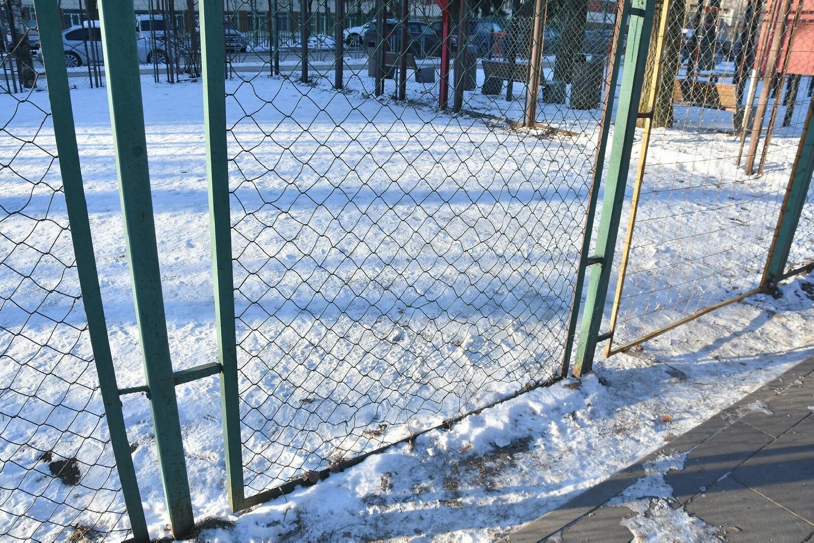 спортивная площадка Власиха, ремонт спортплощадки, обращения жителей, Власиха спортплощадка, вертикалки,