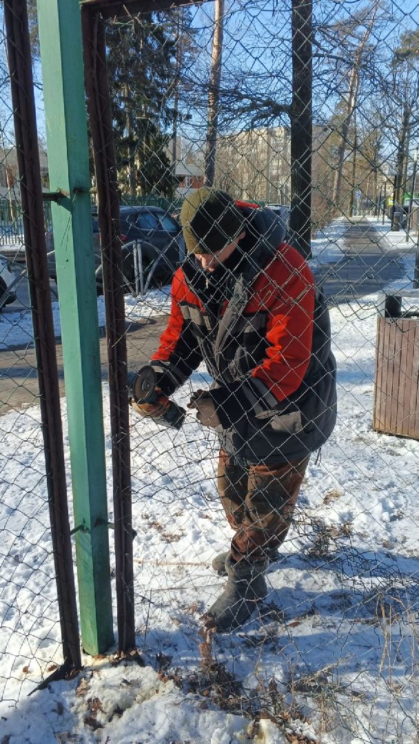 спортивная площадка Власиха, ремонт спортплощадки, обращения жителей, Власиха спортплощадка, вертикалки,