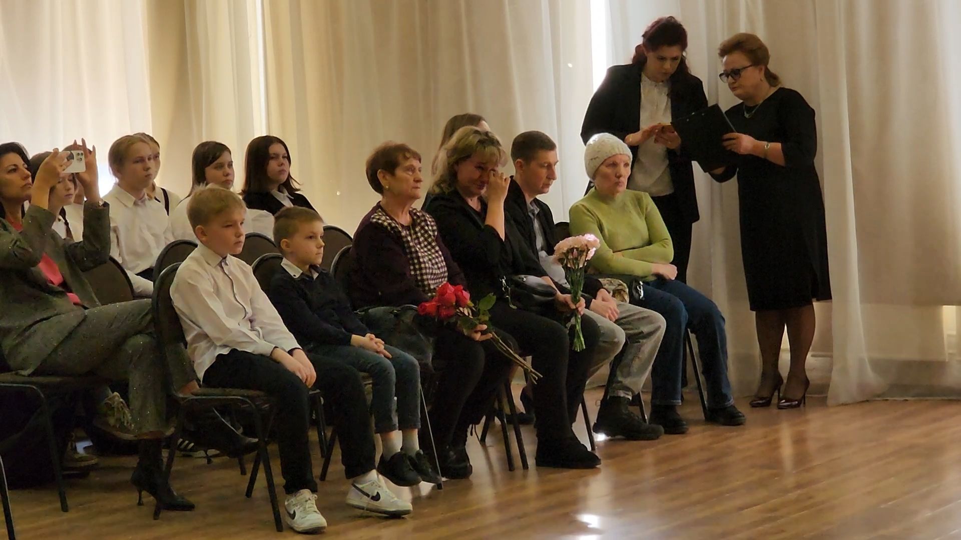 вертикалки, Открытие памятной доски бойцу СВО, Школа имени Тимофеева, Памятная доска герою сво,