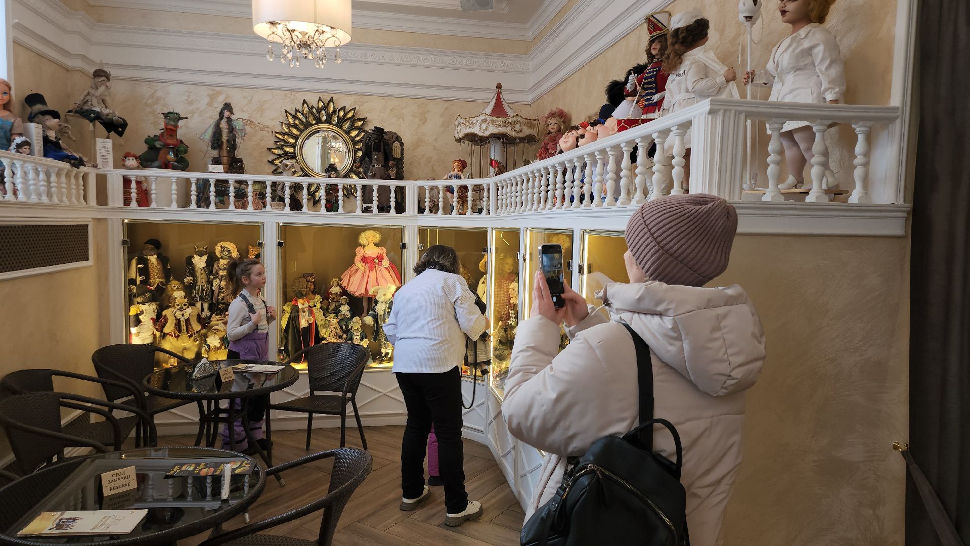 серпухов, подмосковье, музей кукол и дом мороженого,