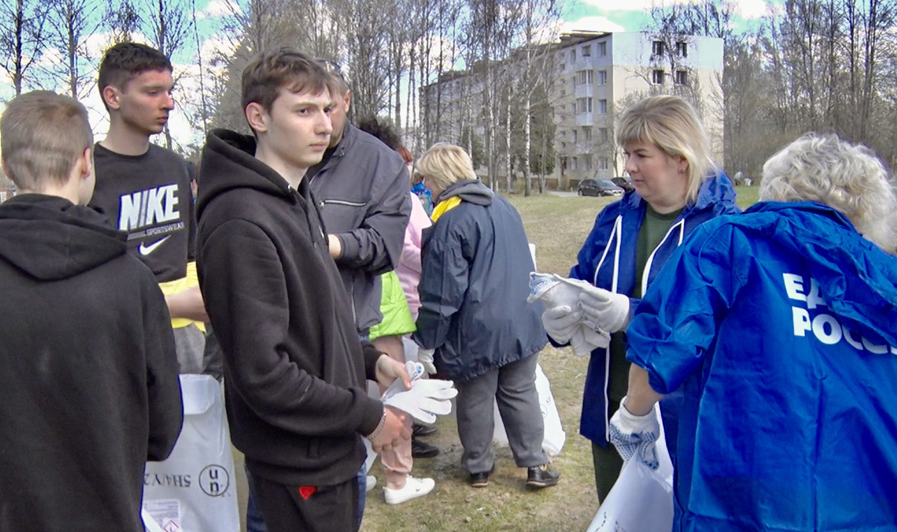 Клин, благоустройство, субботник, люди, месяц чистоты